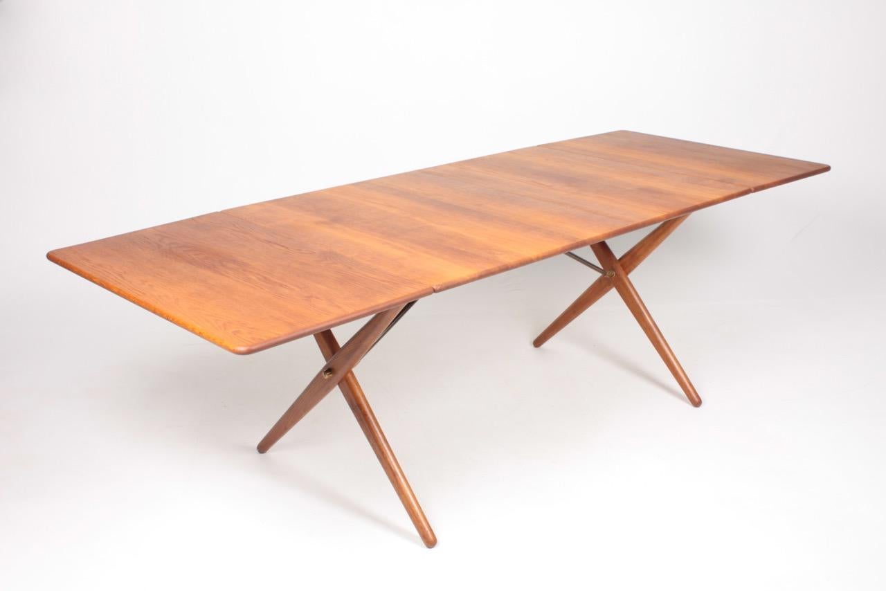 Midcentury Drop-Leaf Table in Solid Oak Model AT-309 by Hans Wegner, 1950 2