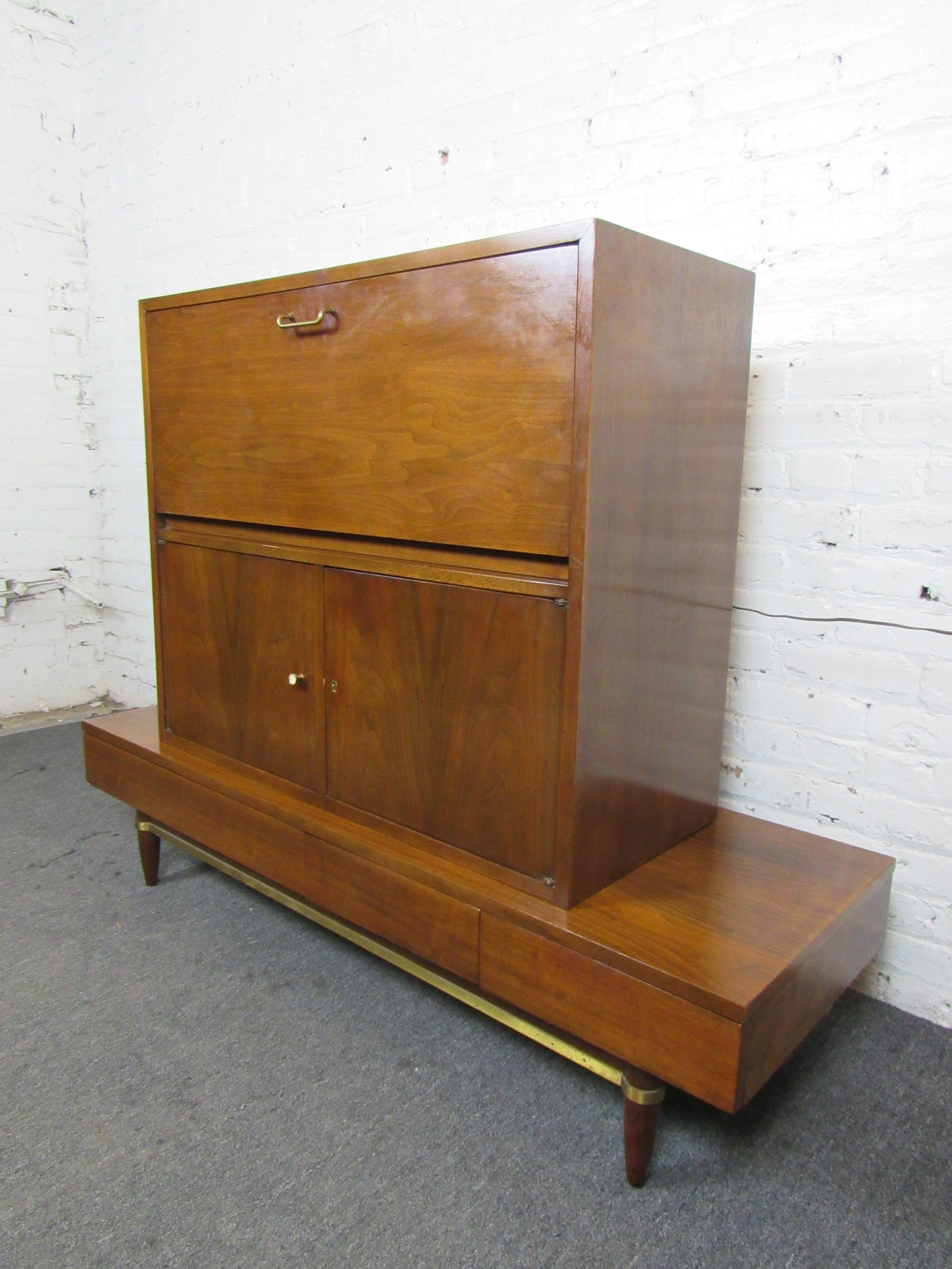 American Mid-Century Dry Bar Cabinet by Martinsville