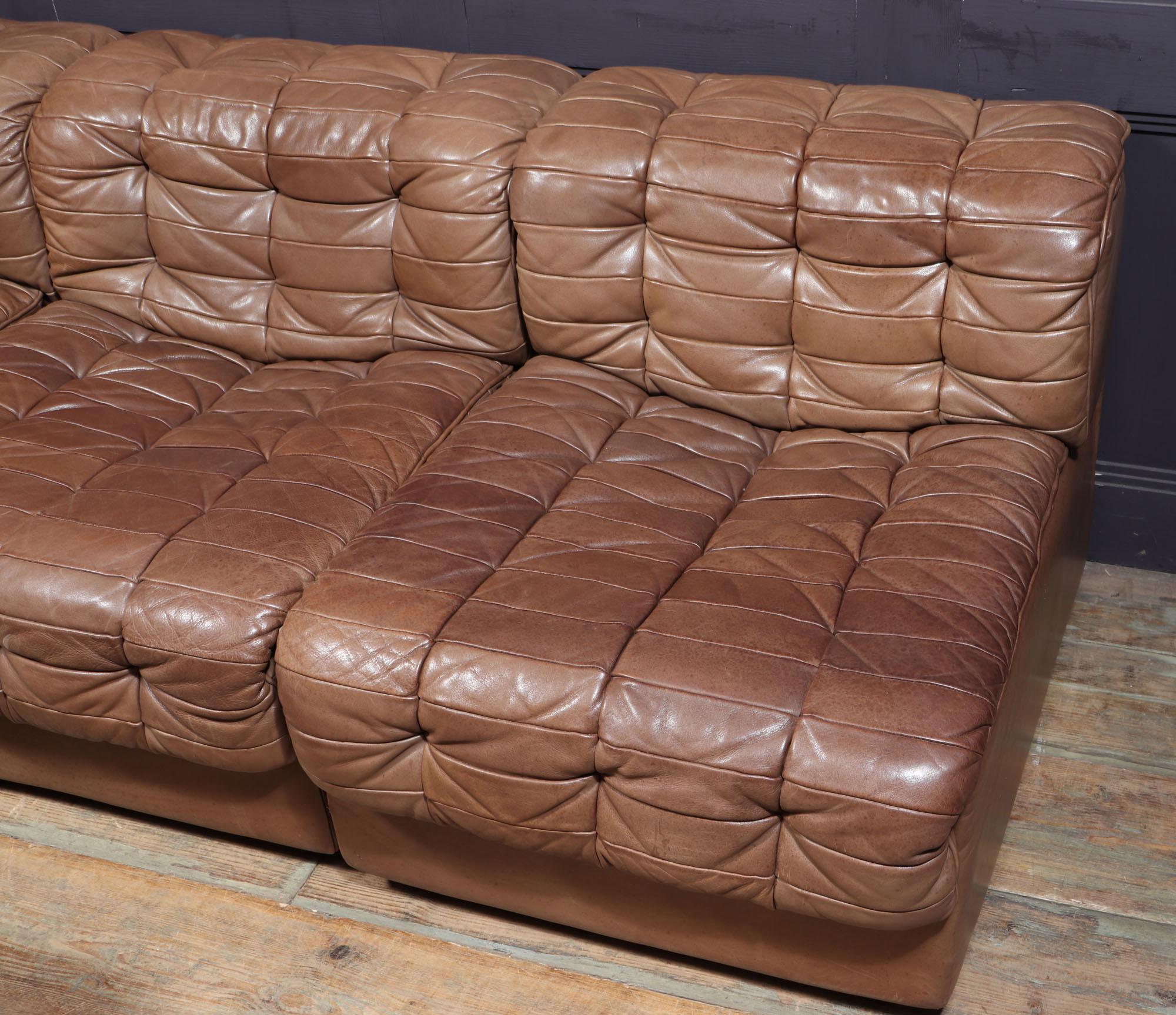 Mid century DS11 Modular Sofa in Tan Leather by De Sede In Good Condition In Paddock Wood Tonbridge, GB