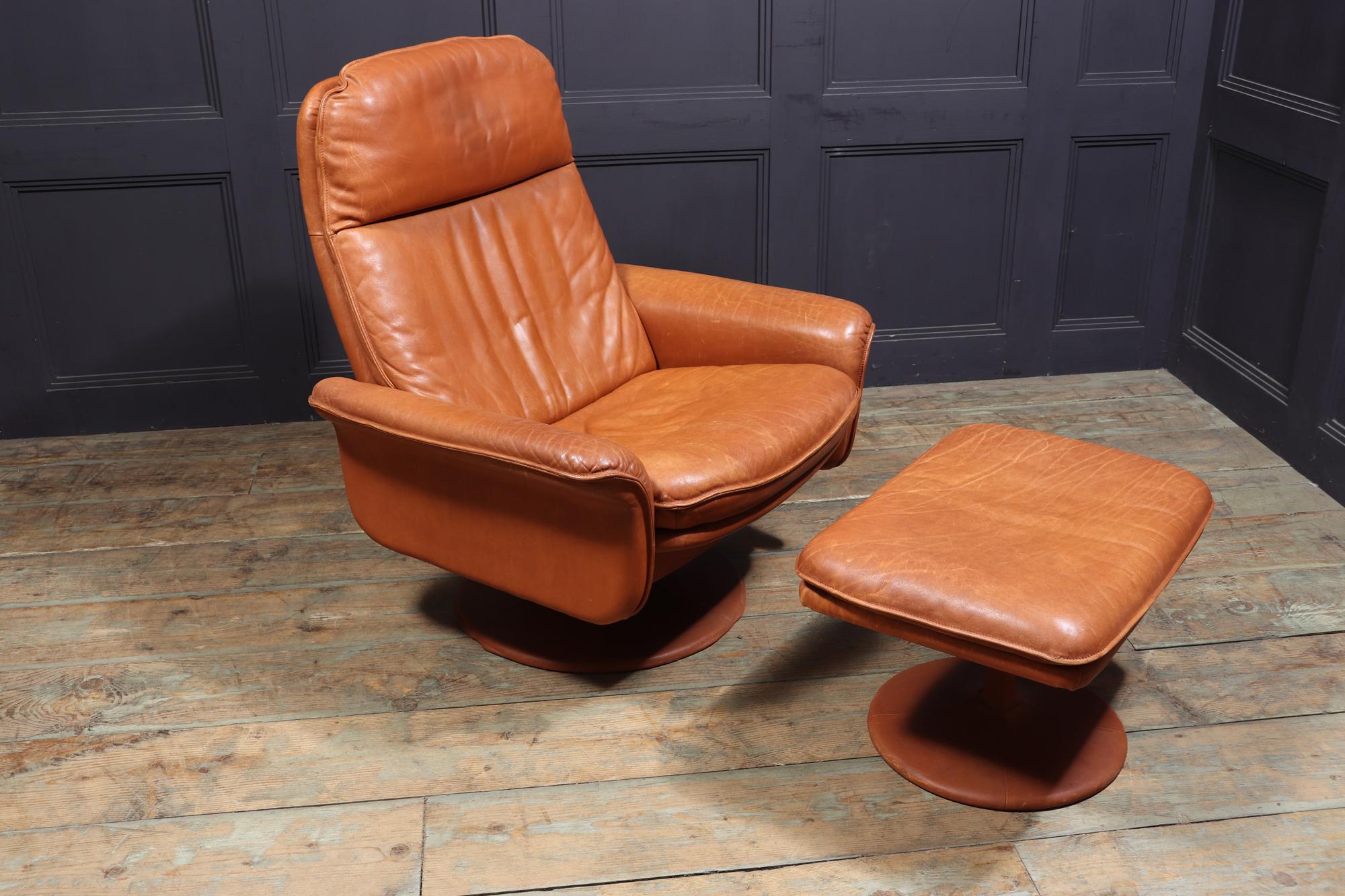 Midcentury Ds50 Reclining Swivel Chair and Stool by De Sede 2