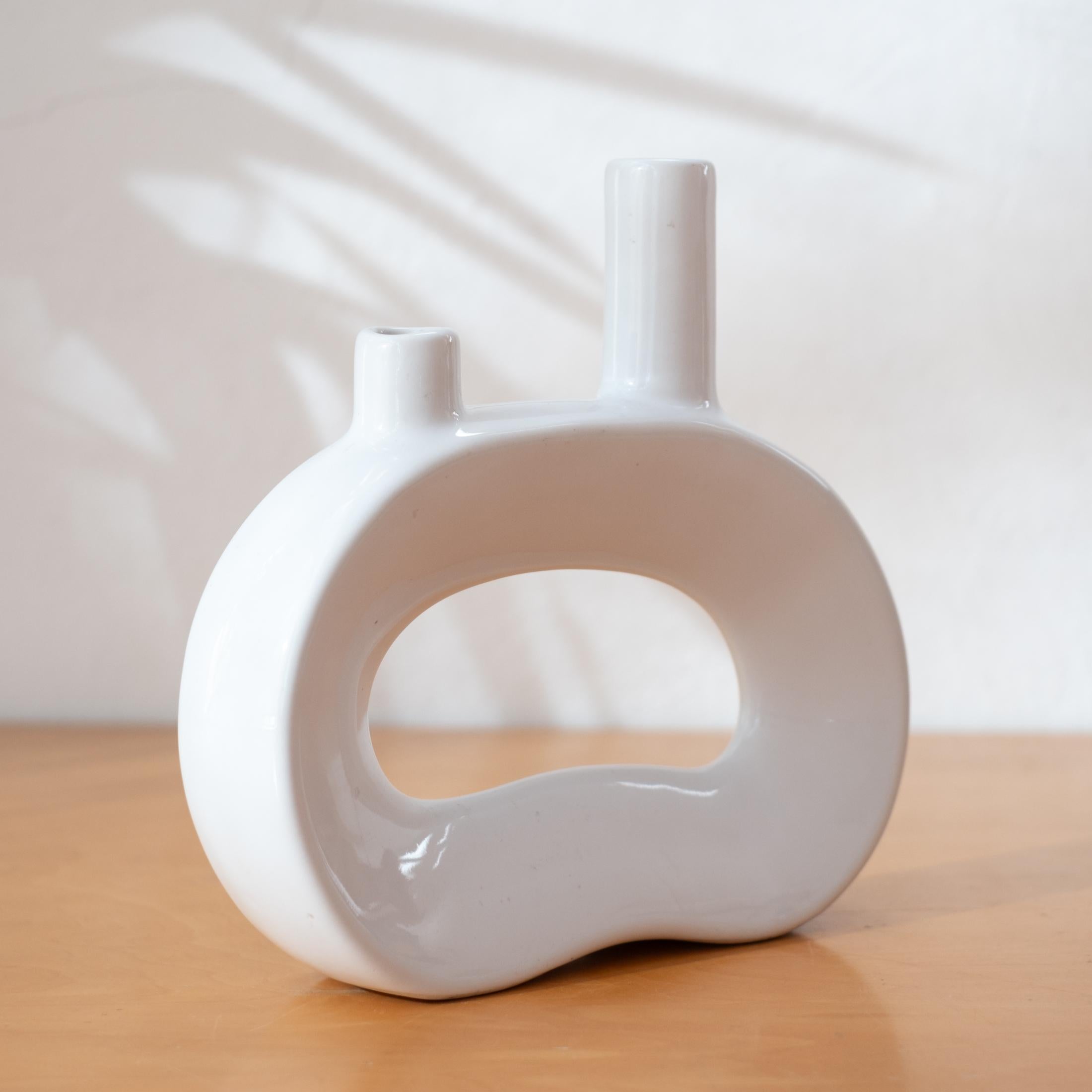 Mid-Century Modern Mid Century Dual Neck White Ceramic Ikebana Vase Sculpture, Japan 1960 For Sale