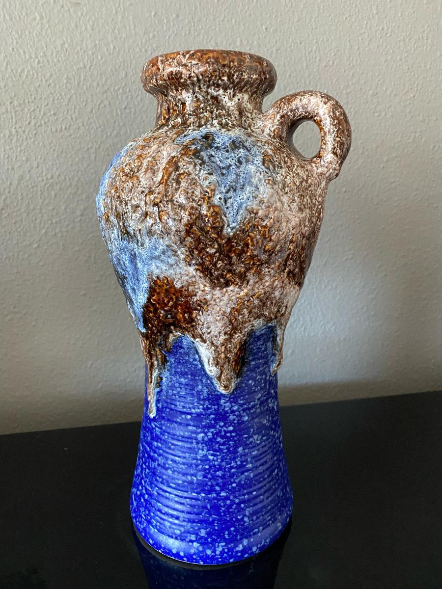 Mid-Century Modern Mid-Century Dümler & Breiden Fat Lava Vase For Sale