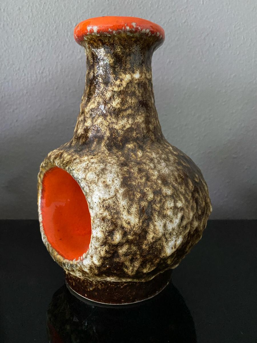 Mid-Century Dümler & Breiden Fat Lava Vase In Good Condition For Sale In Waddinxveen, ZH