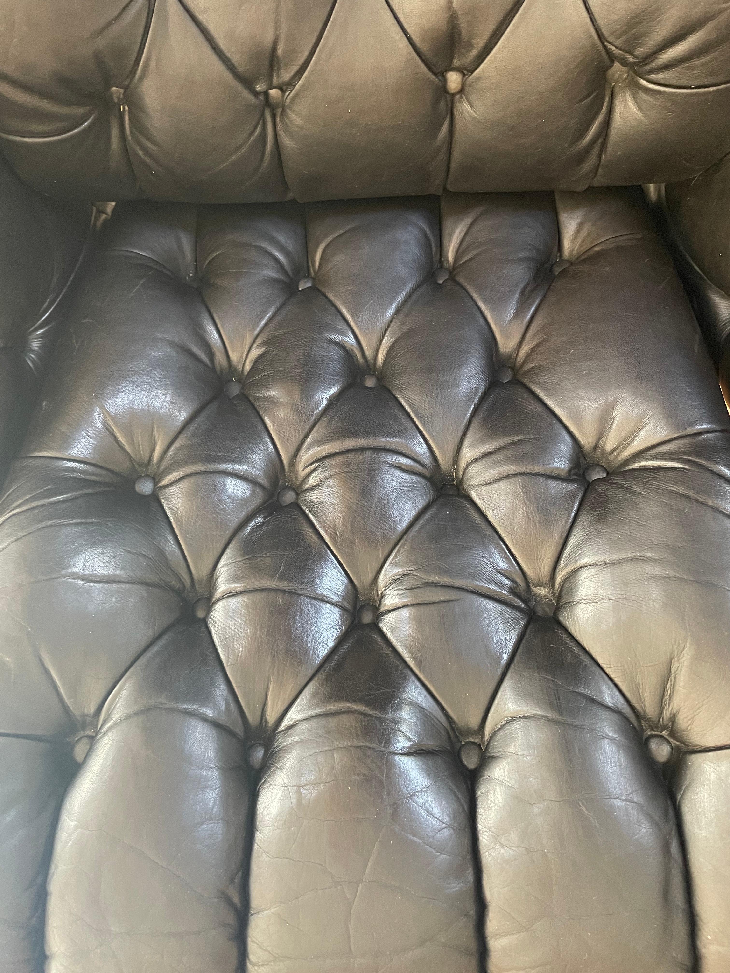 Mid-Century Dunbar Black Tufted Leather Chair 3