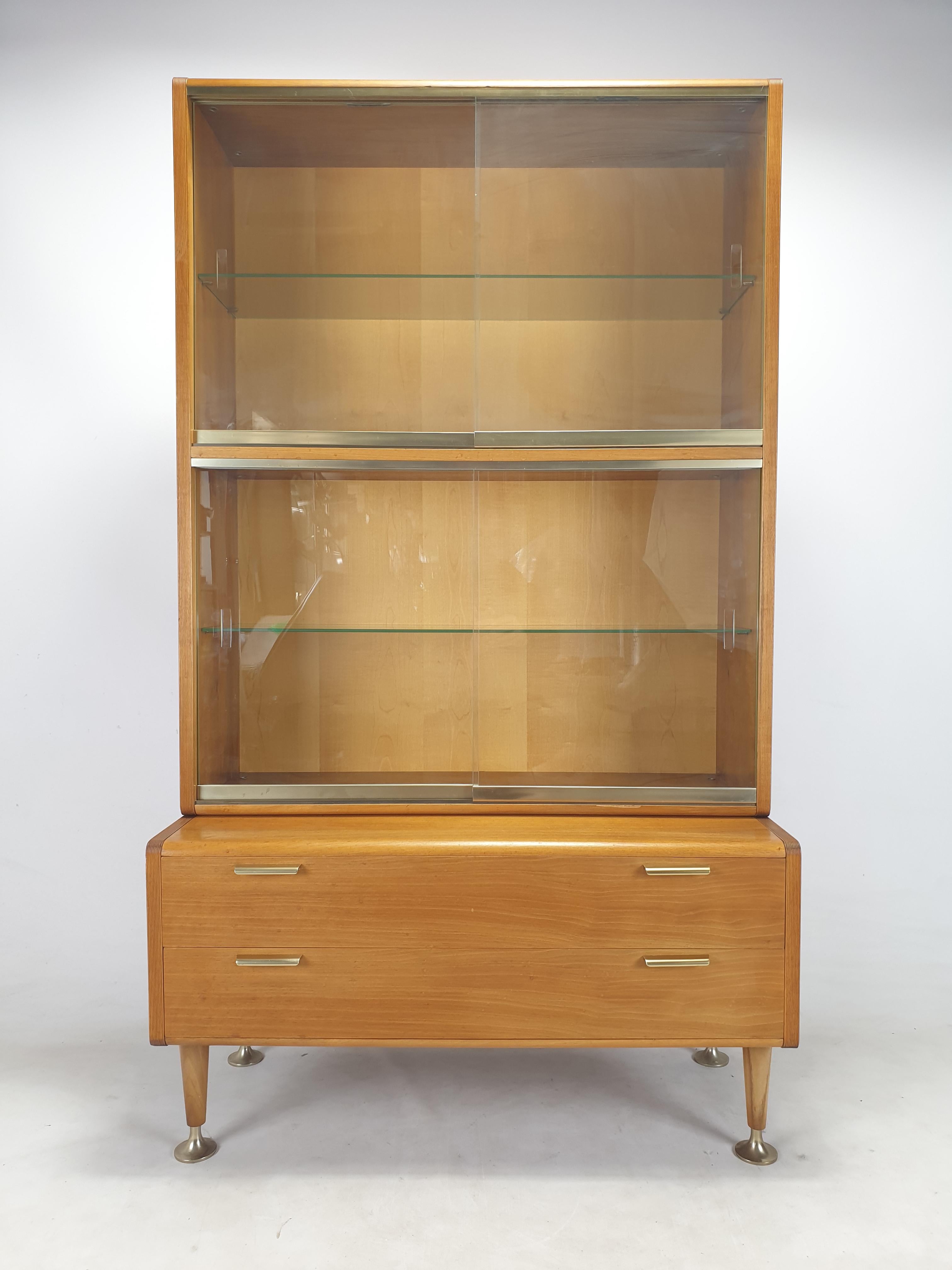 Mid-Century Dutch Cabinet by A.A. Patijn for Zijlstra, 1950's In Good Condition For Sale In Oud Beijerland, NL