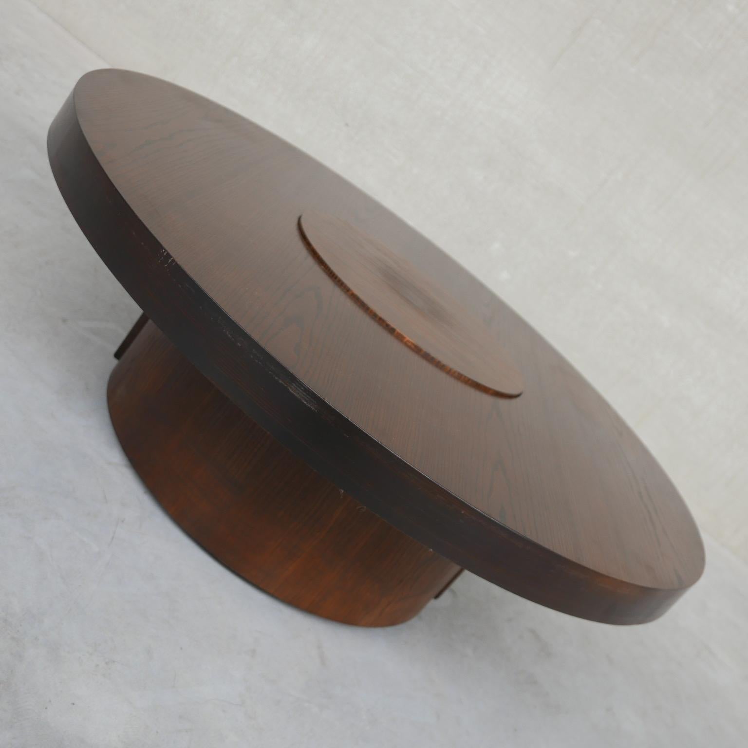 A very elegant Minimalist coffee table.

Holland, circa 1960s.

Slightly raised internal circle provides a nice contrast between the external wood.

In good condition.

Location: Belgium Gallery.

Dimensions: 110 Diameter x 38 H in