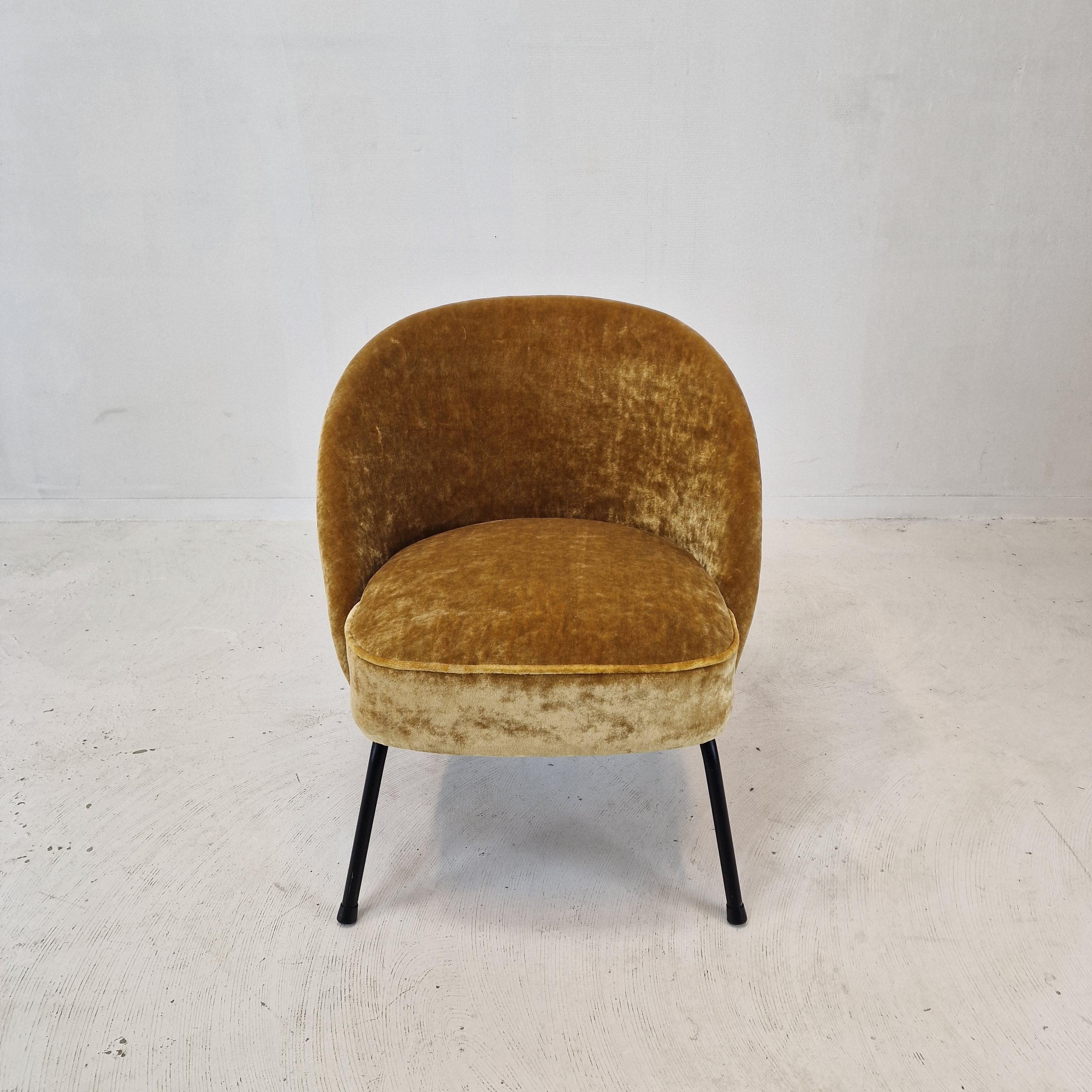 Midcentury Dutch Cocktail or Side Chair, 1970s In Excellent Condition In Oud Beijerland, NL