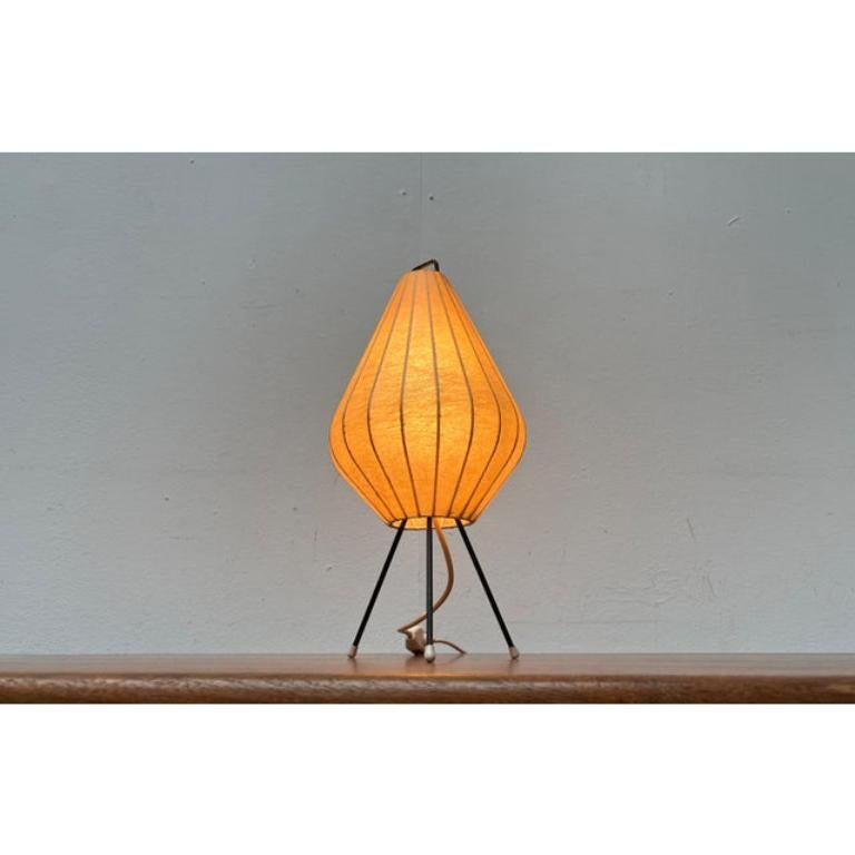 Mid-Century Dutch Cocoon Minimalist Tripod Table Lamp from Artimeta, 1960s In Excellent Condition For Sale In Hamburg, DE