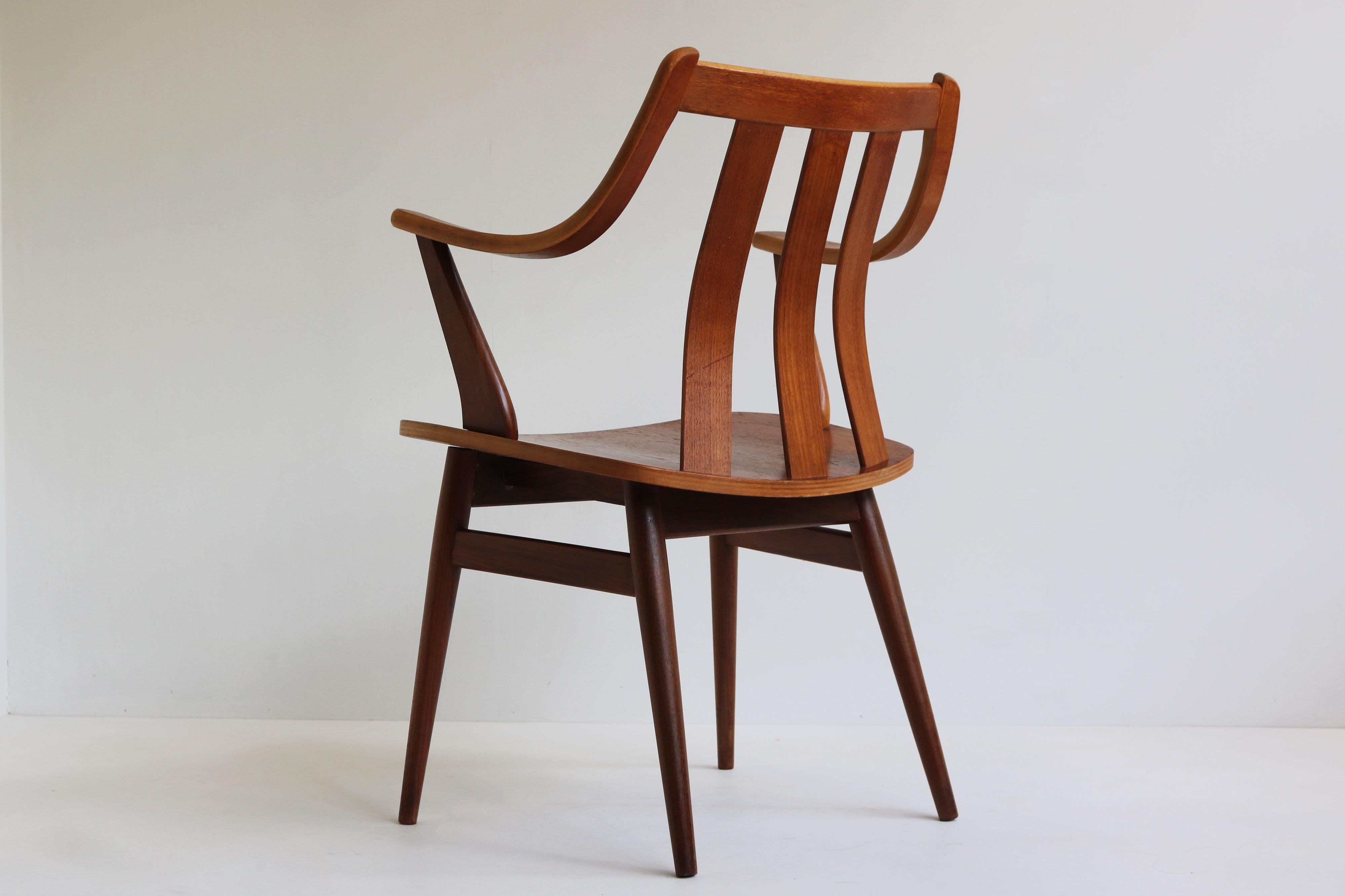 Hand-Crafted Mid-century Dutch design Armchair from teak by Pastoe 1960 Cees Braakman chair For Sale