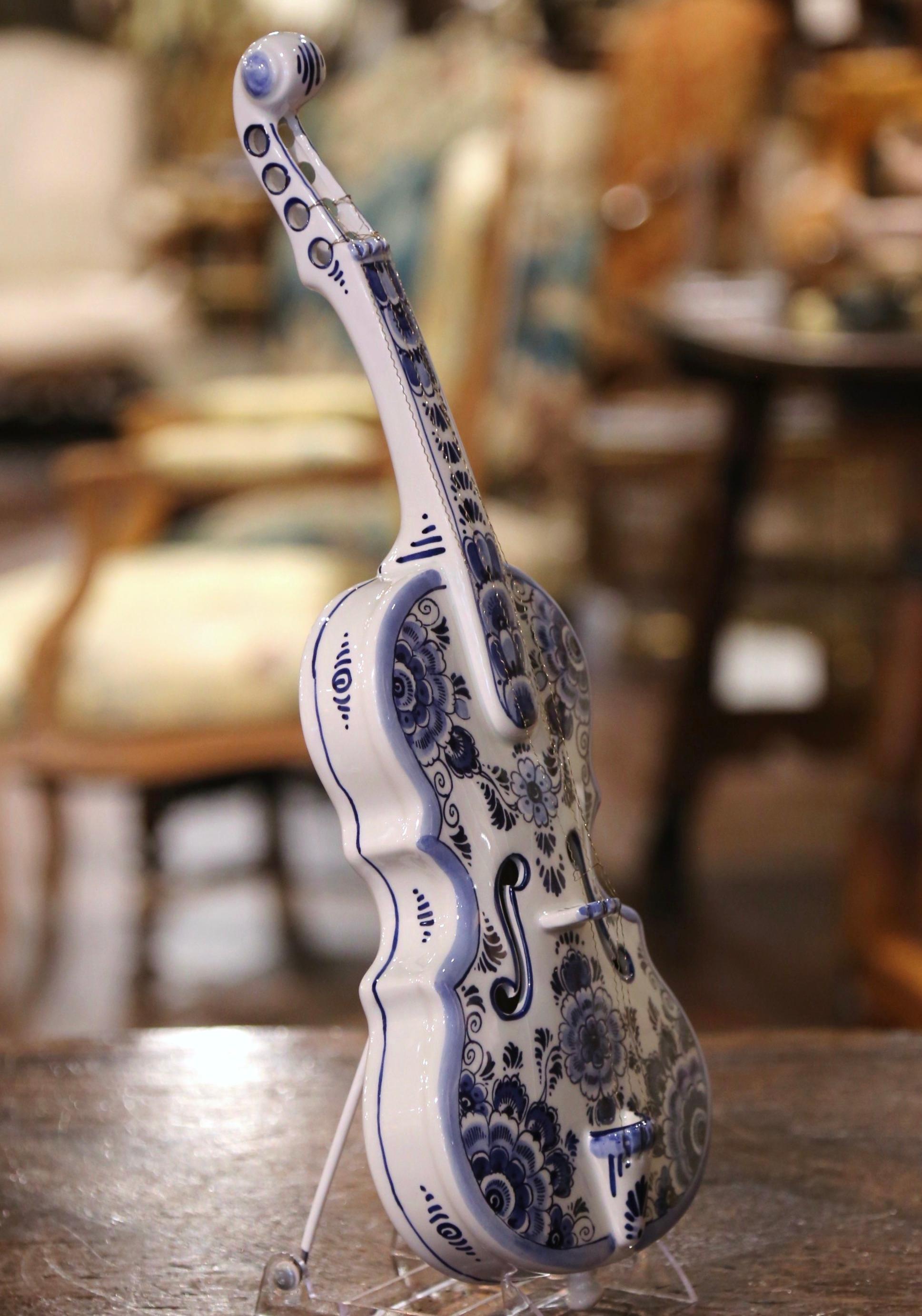 20th Century Mid-Century Dutch Hand Painted Blue and White Delft Faience Miniature Violin