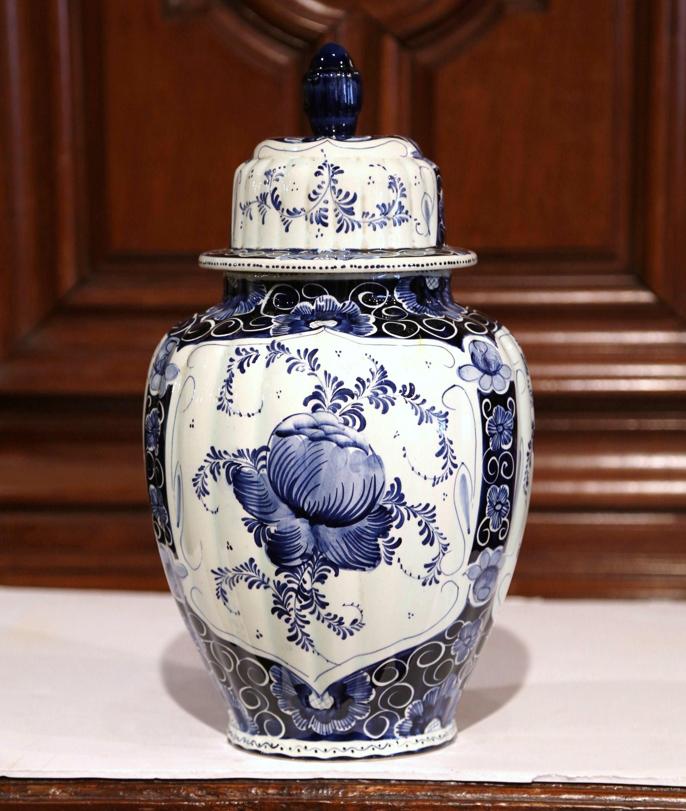 Hand-Crafted Mid-Century Dutch Hand-Painted Blue and White Faience Delft Ginger Jar with Lid