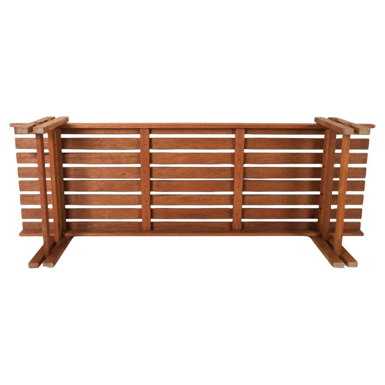 Mid Century Dutch Modern Solid Large Teak Brutalist Slatted bench In Good Condition For Sale In Brooklyn, NY