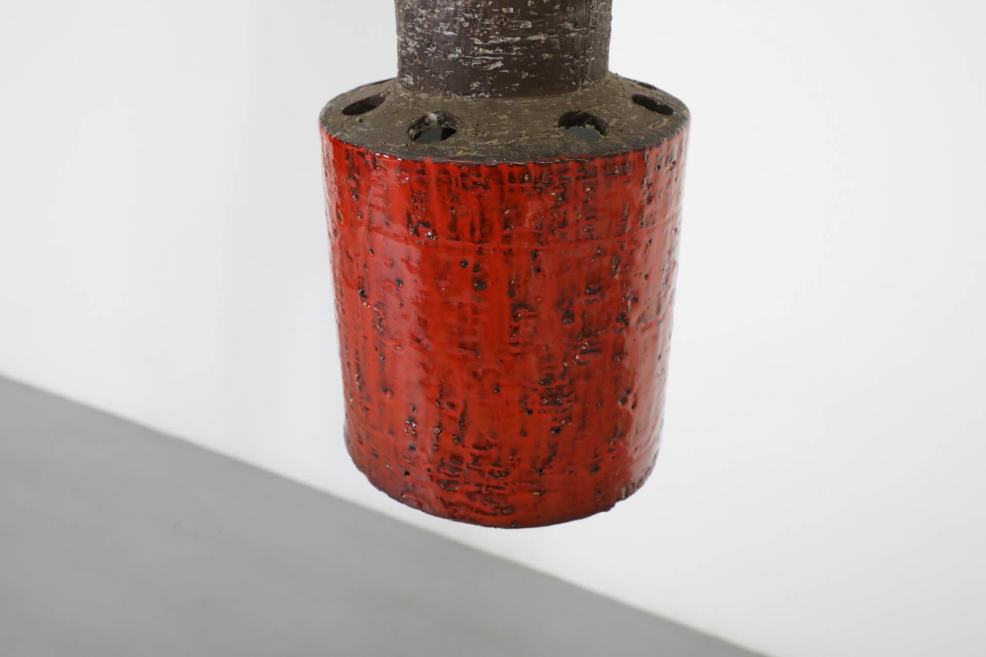 Pendente da soffitto olandese di metà secolo in ceramica smaltata rossa con tagli in vendita 5