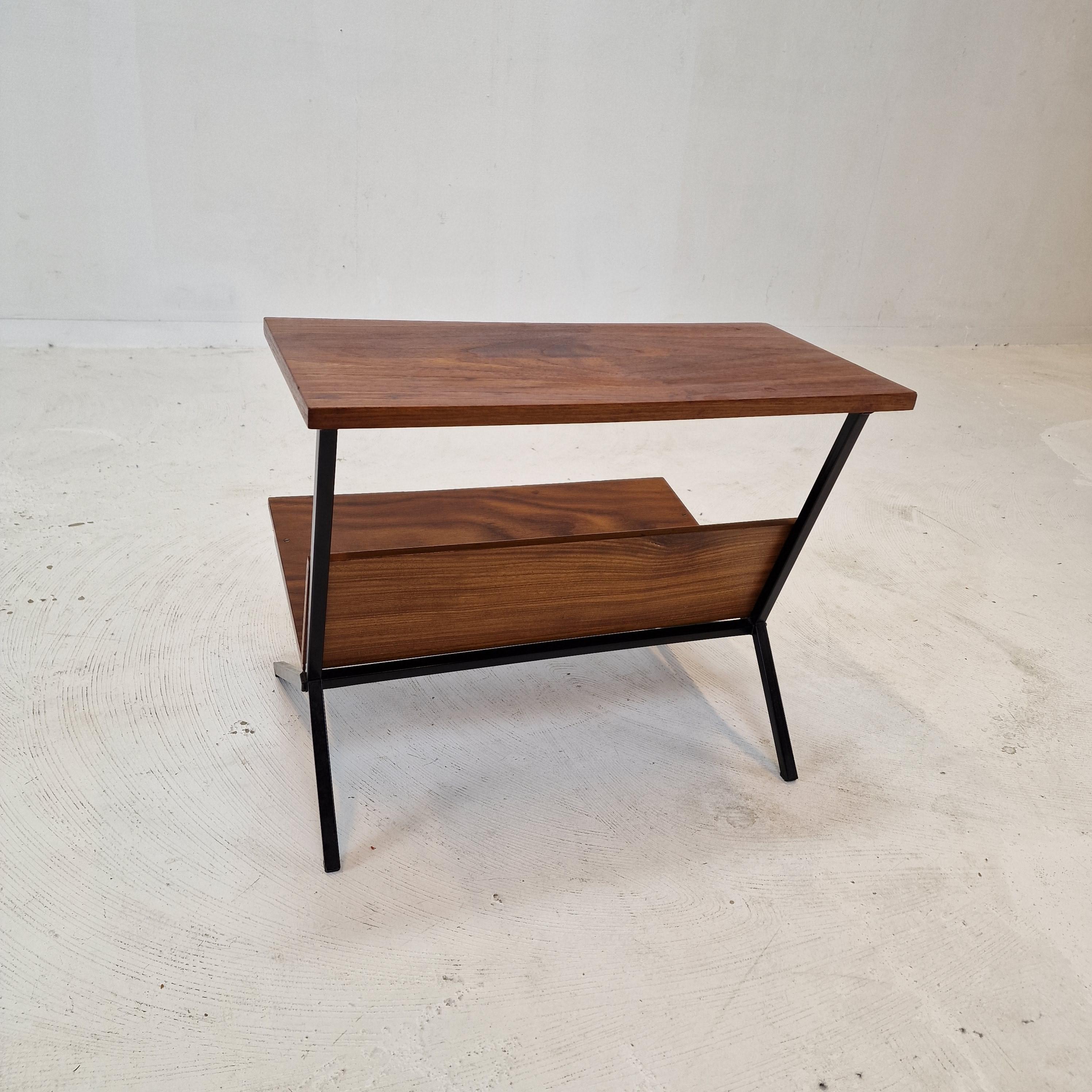 Midcentury Dutch Side Table or Magazine Rack, 1960s For Sale 4