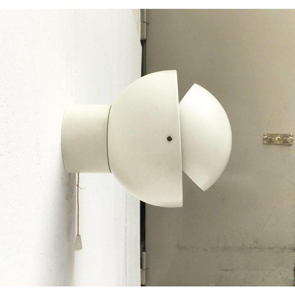 Metallo Lampada da parete olandese di metà secolo in stile NO AGE di Radboud Van Beekum per RAAK, 1960 in vendita