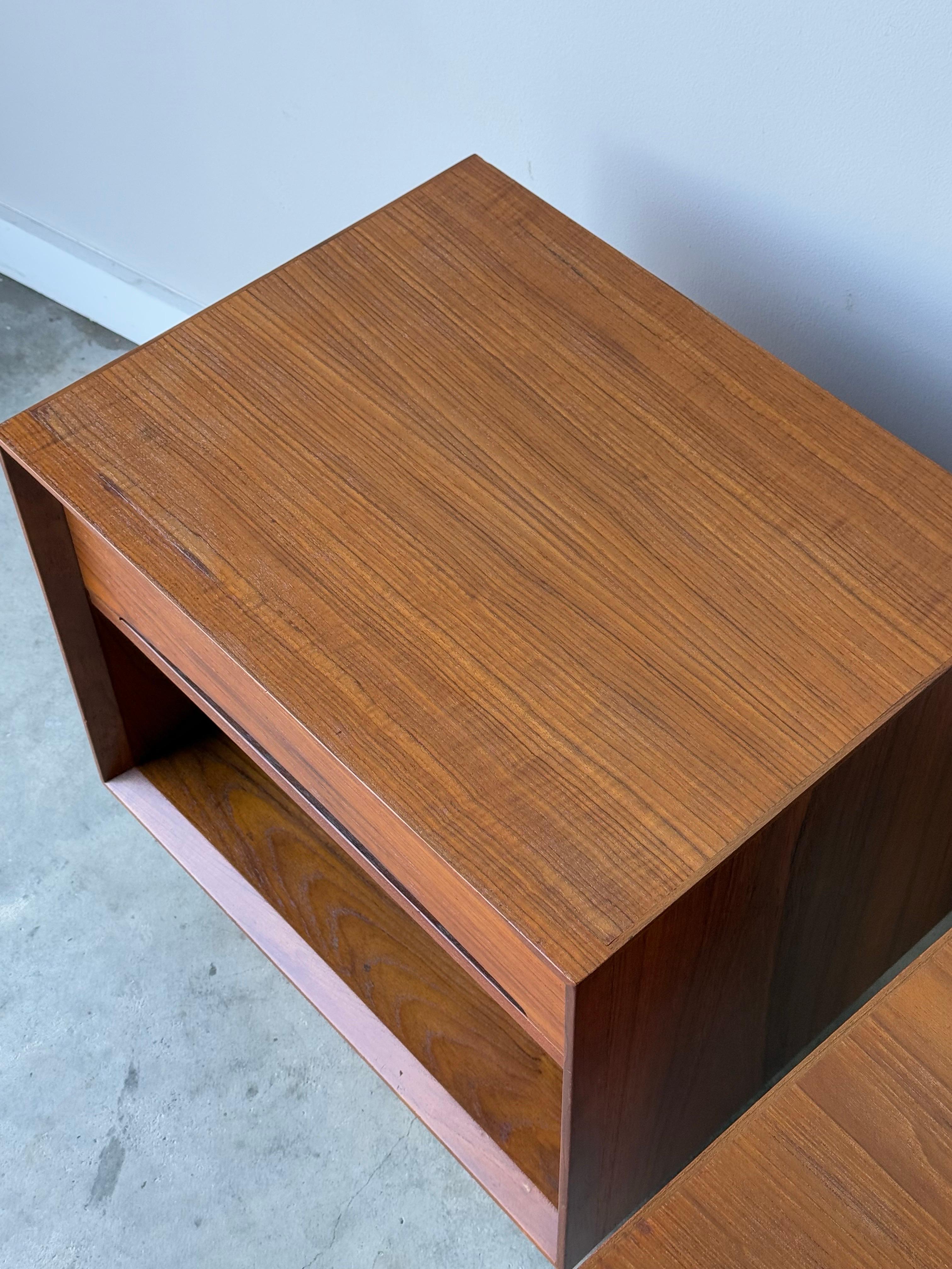 Mid-Century Dyrlund Nightstands - a Pair 5