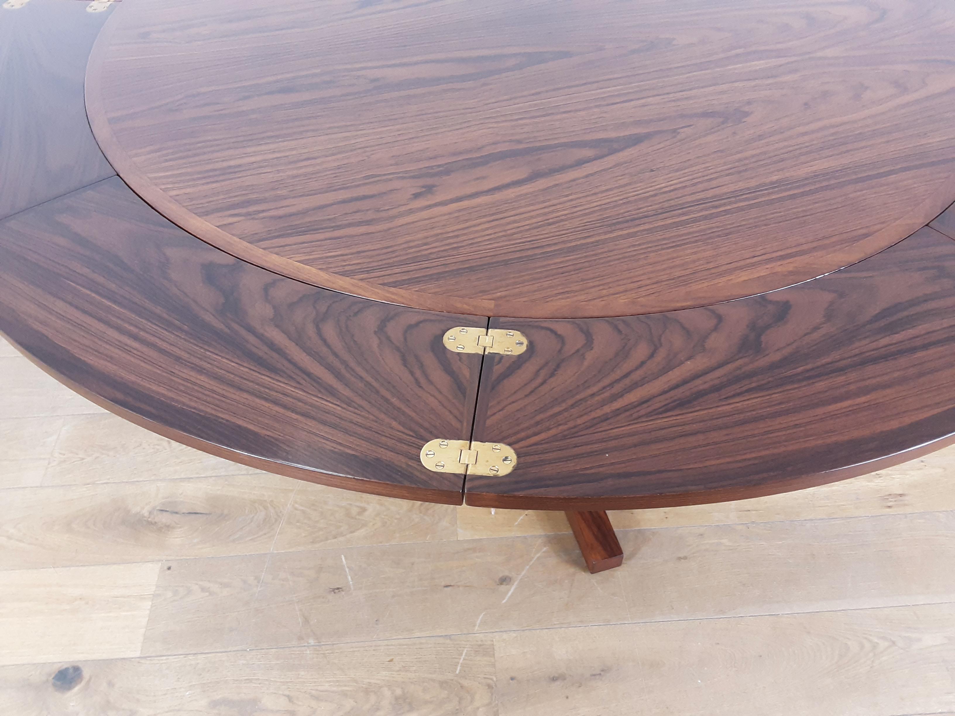 Mid-Century Modern Midcentury Dyrlund Rosewood Lotus Flip Flap Extendable Dining Table For Sale