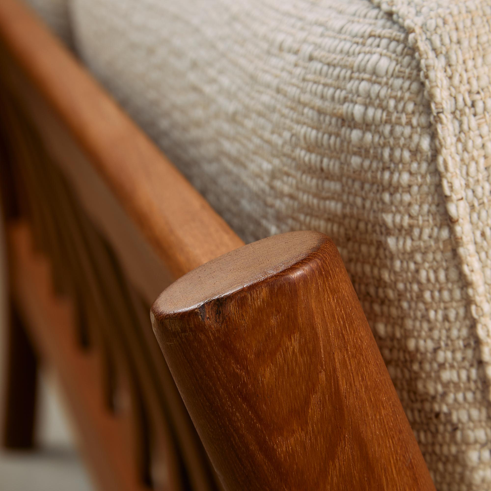 Mid-Century Dyrlund Solid Teak Three-Seater with Removable Cushions, 1959 For Sale 5