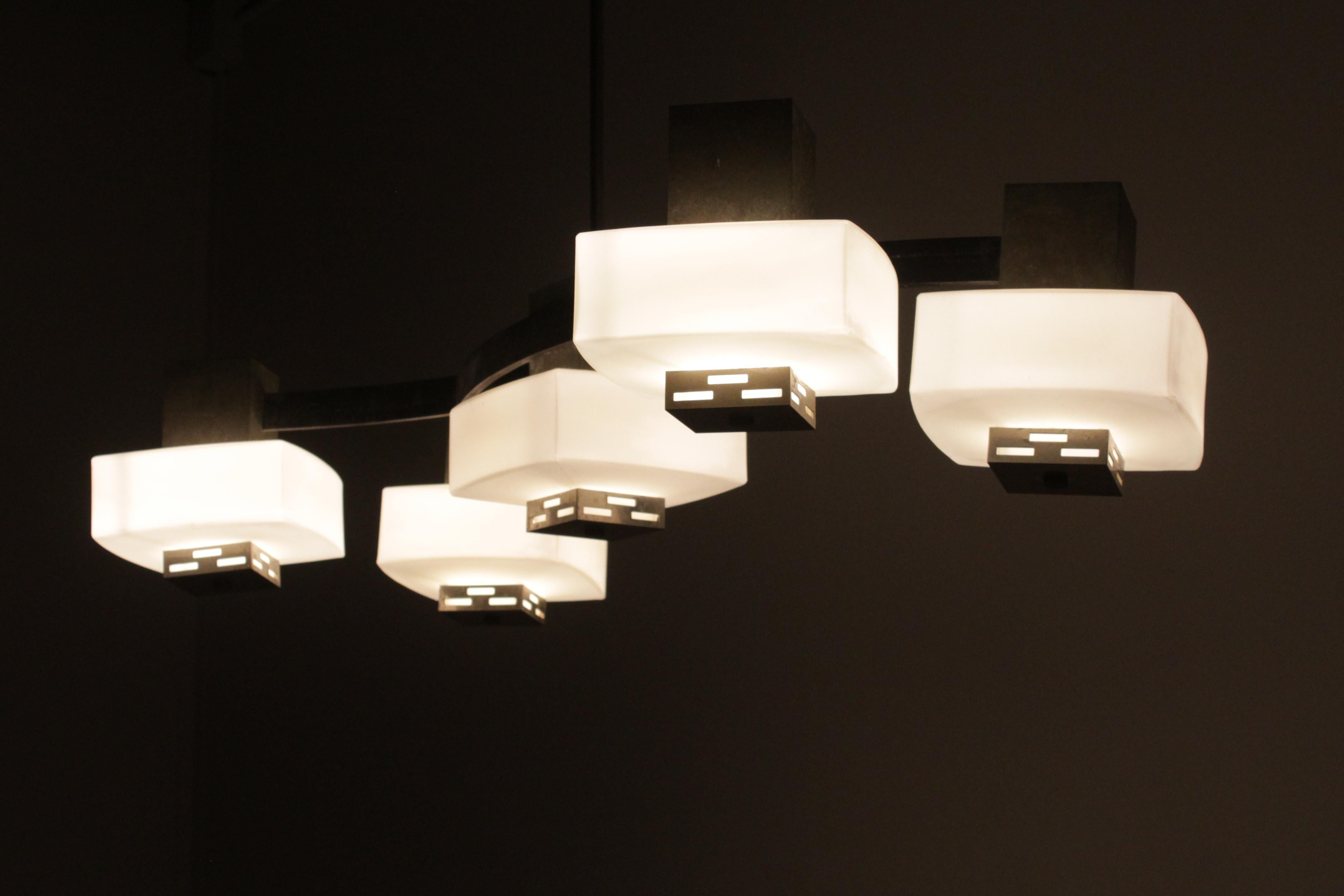 Lampe à suspension en métal et verre du milieu du siècle E. Monesi pour Arredoluce 60s Italie en vente 13
