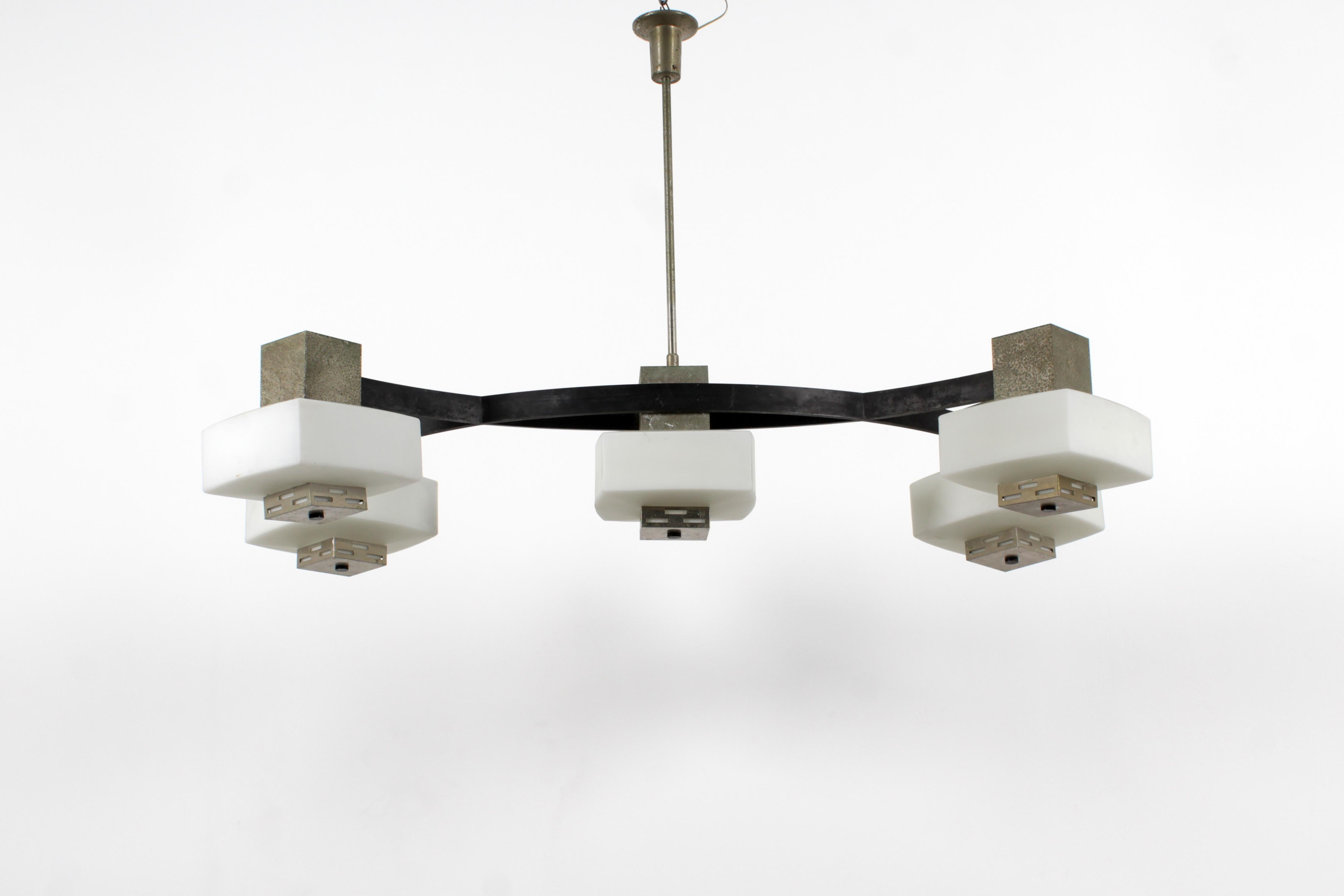 Mid-Century Modern Lampe à suspension en métal et verre du milieu du siècle E. Monesi pour Arredoluce 60s Italie en vente