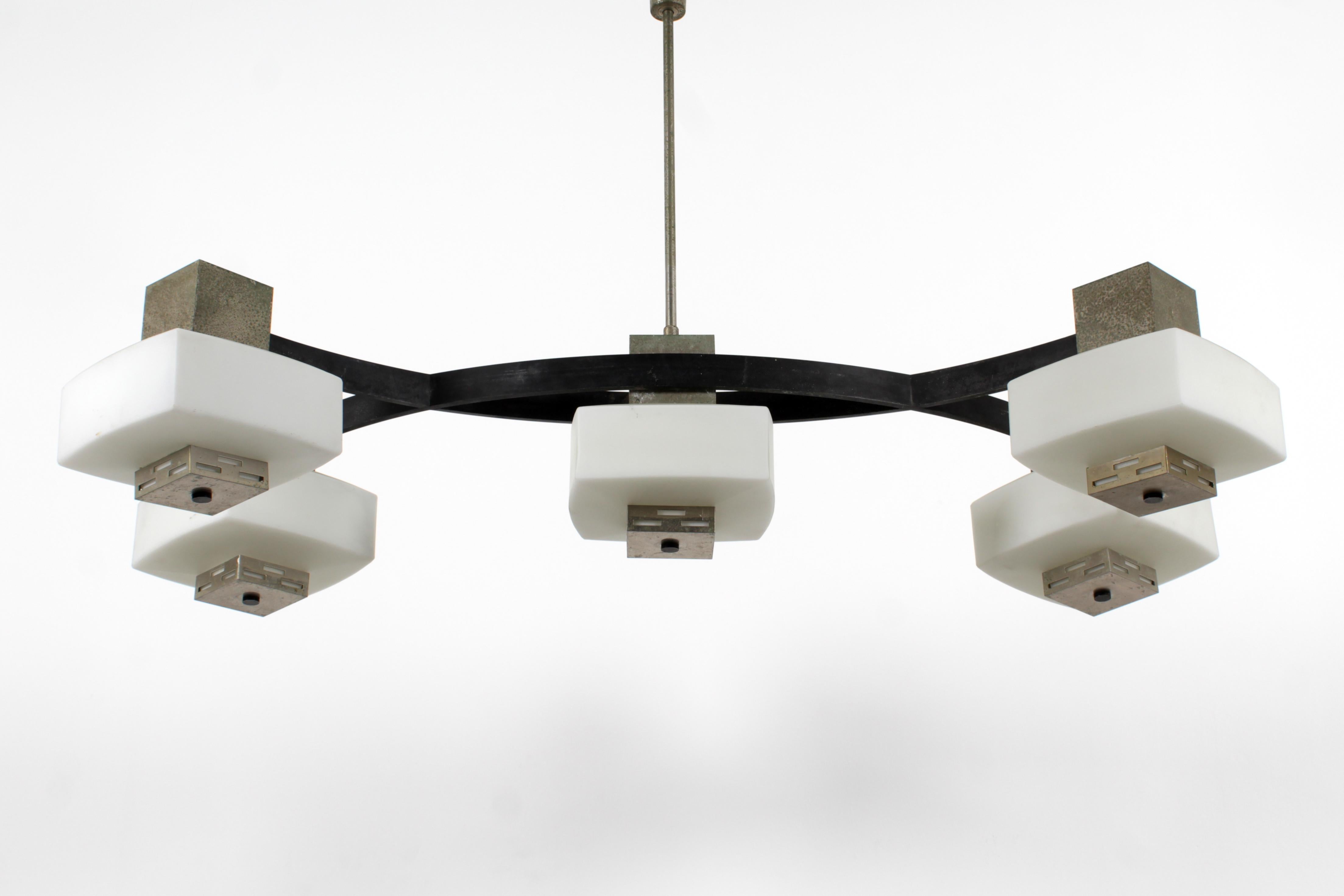 italien Lampe à suspension en métal et verre du milieu du siècle E. Monesi pour Arredoluce 60s Italie en vente