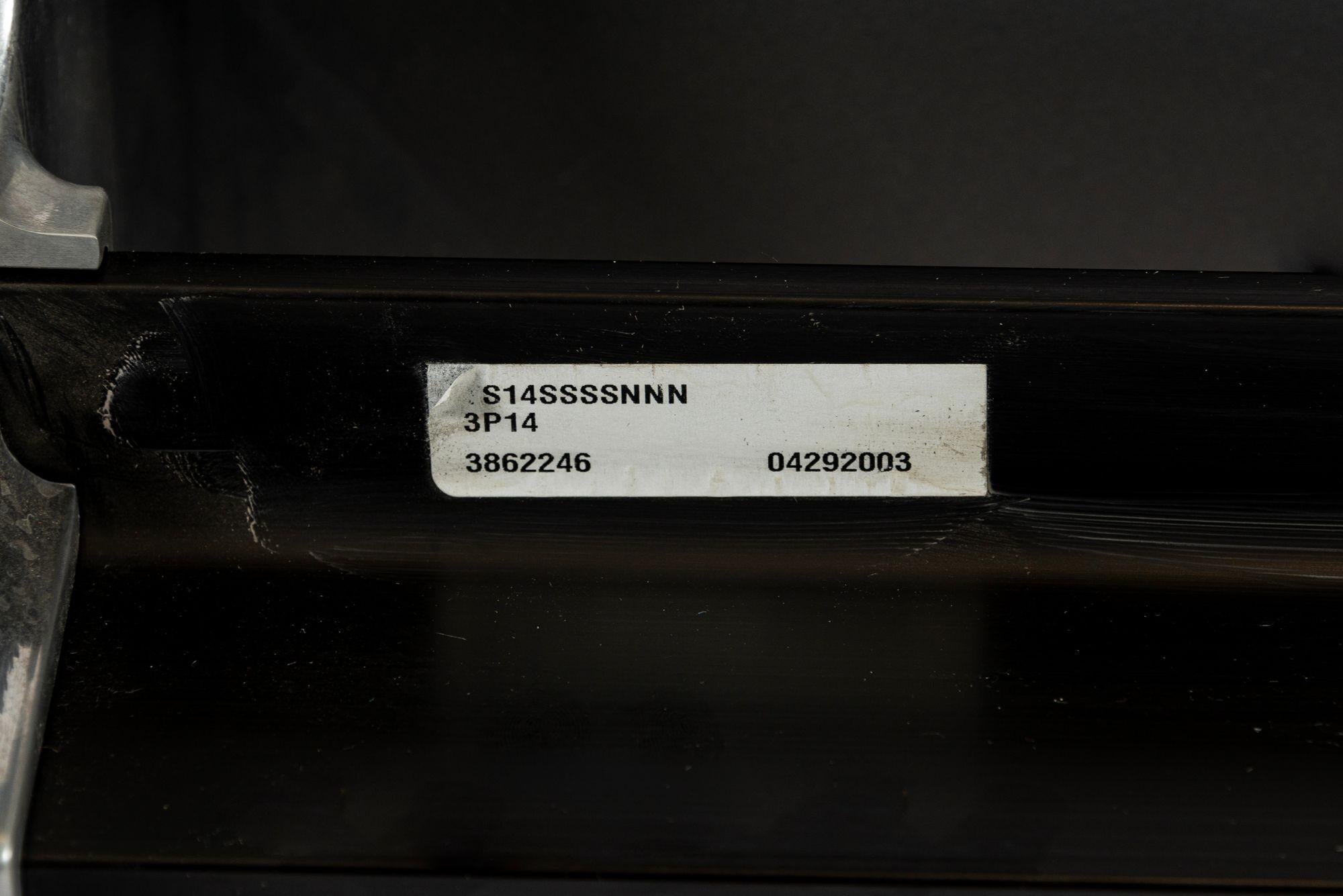 Seduta in tandem nera di metà secolo Eames per Herman Miller anni '90 in vendita 7