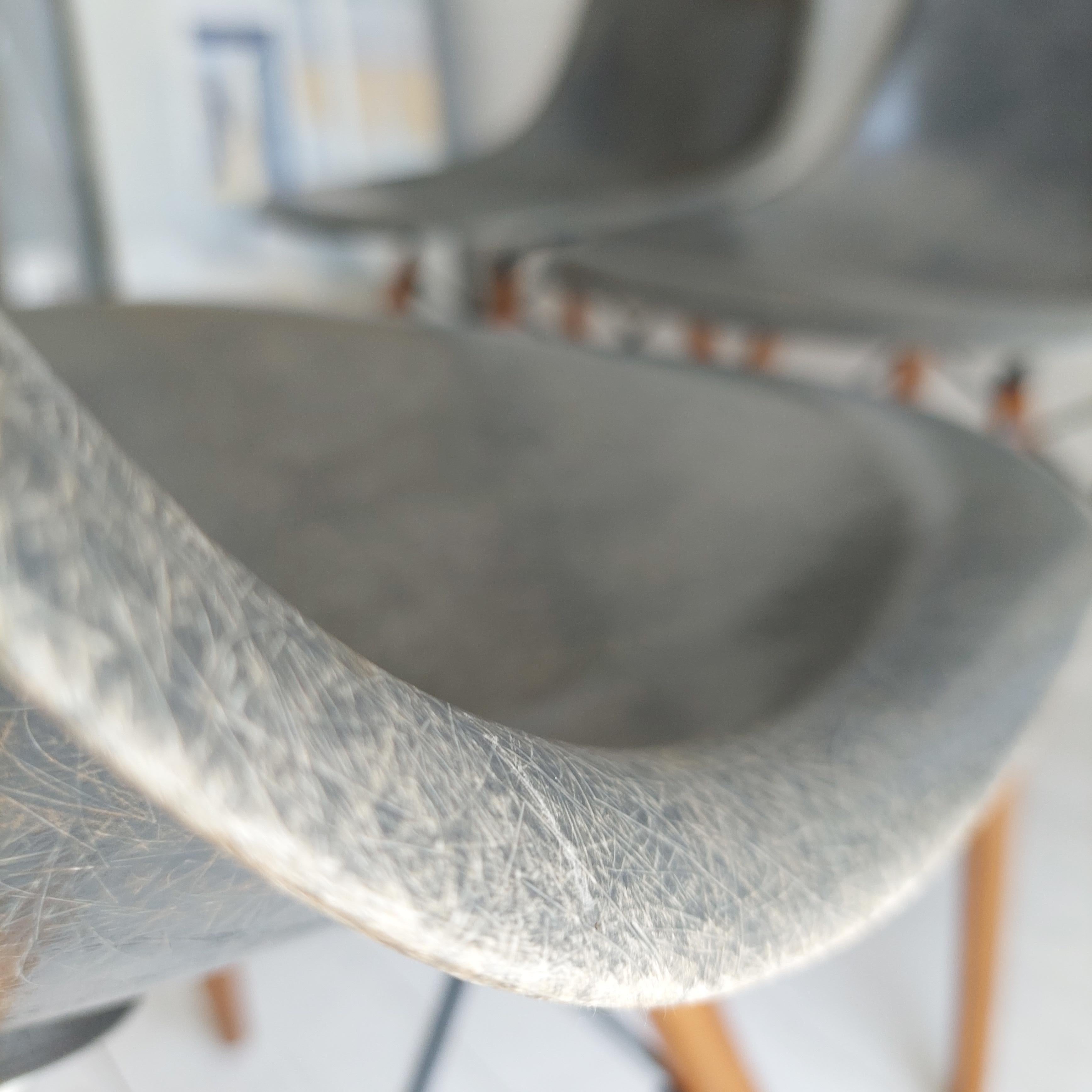 Mid Century Eames Herman Miller Dsw  Dining Chairs In Elephant Hide Grey, 1950s For Sale 10