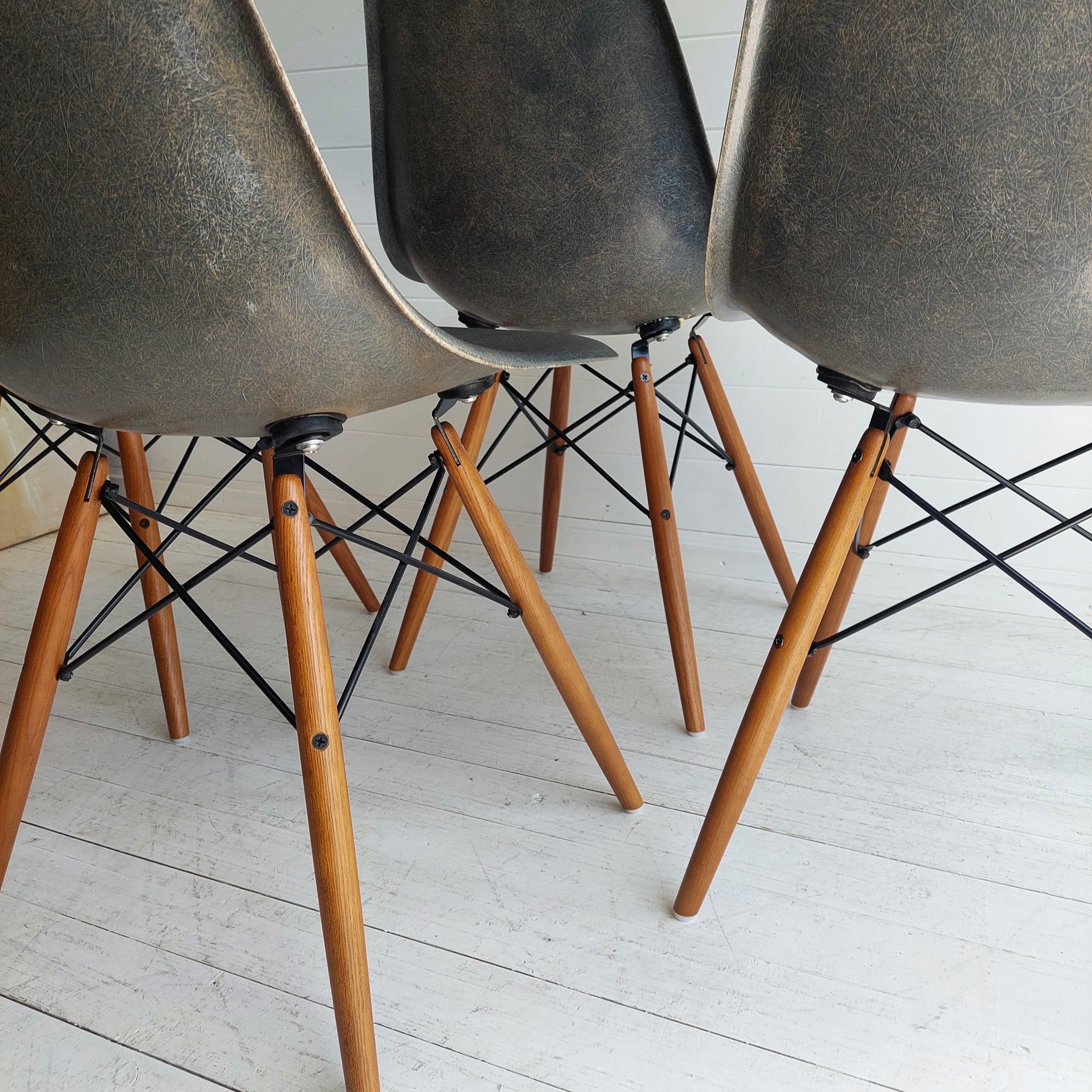 Fiberglass Mid Century Eames Herman Miller Dsw  Dining Chairs In Elephant Hide Grey, 1950s For Sale