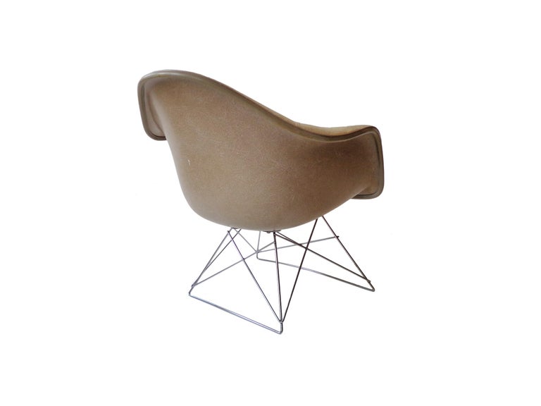 Mid-20th Century Midcentury Eames LAR Base Fiberglass Arm Lounge Chair Herman Miller, 1960s For Sale