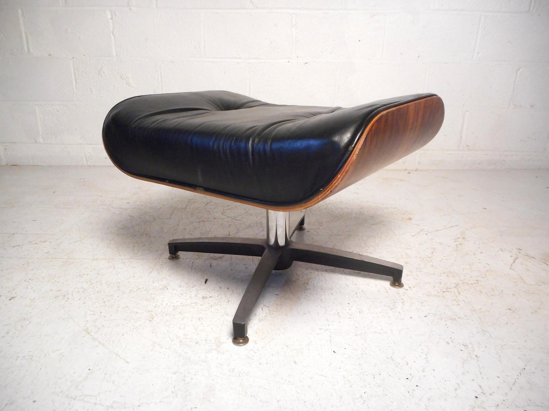 Mid-Century Modern Midcentury Eames Style Swivel Lounge Chair and Ottoman