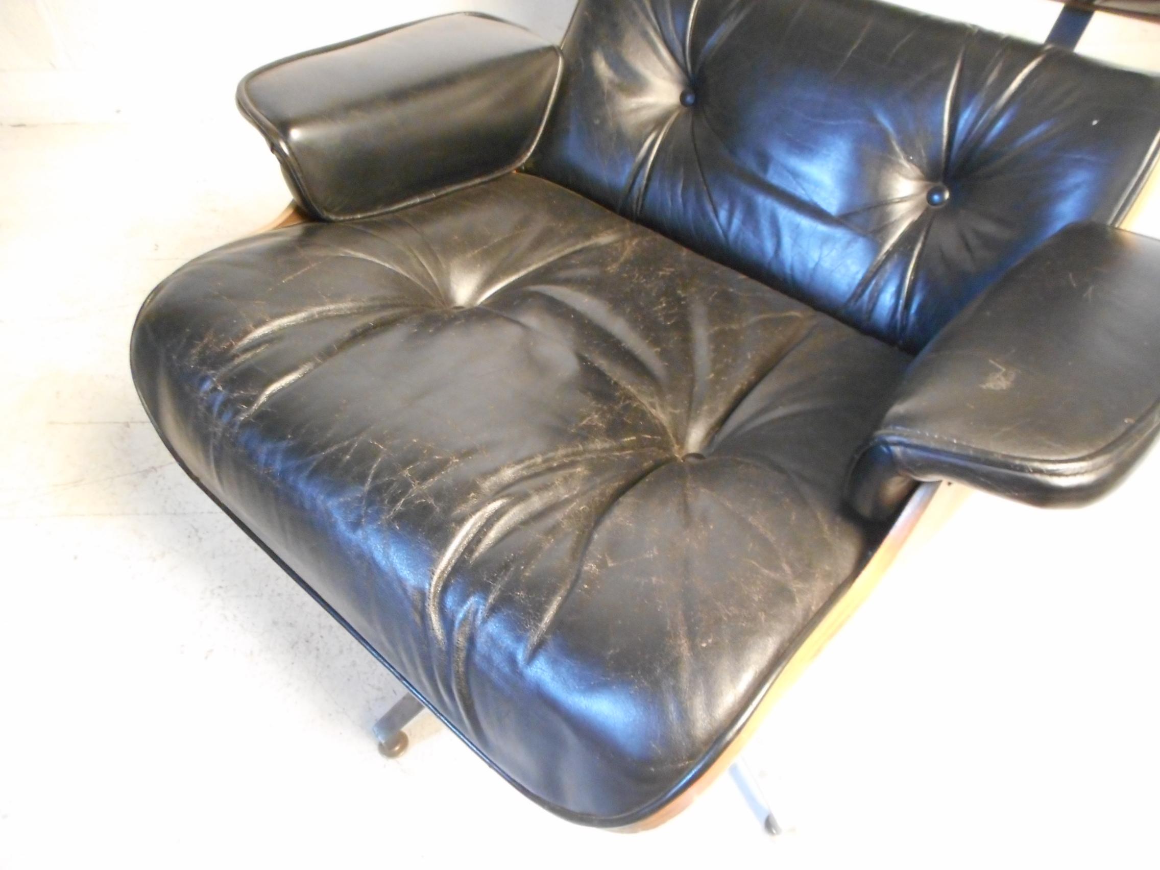 Mid-20th Century Midcentury Eames Style Swivel Lounge Chair and Ottoman
