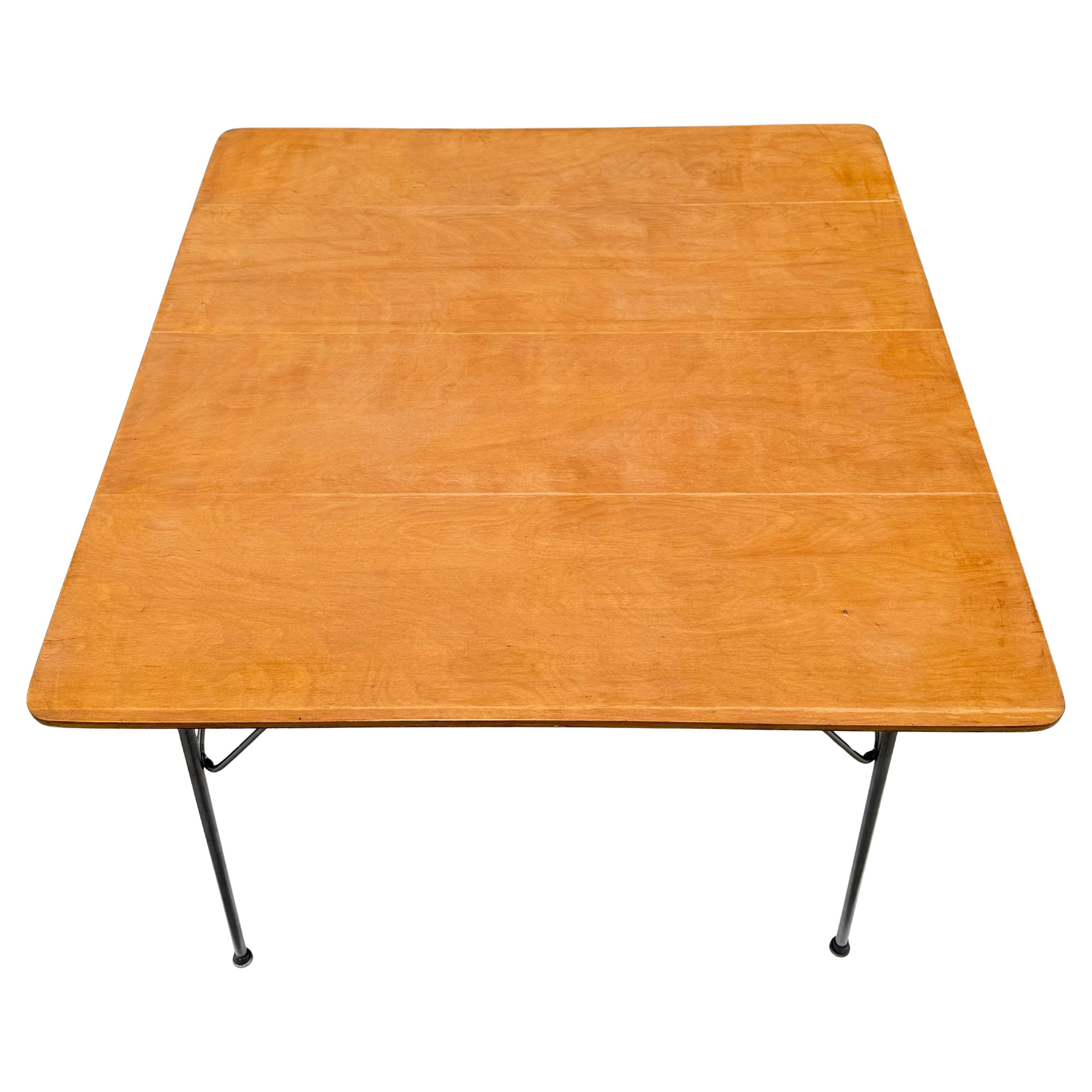 Milieu du XXe siècle Table de salle à manger Eames DTM-2 du milieu du siècle dernier en vente