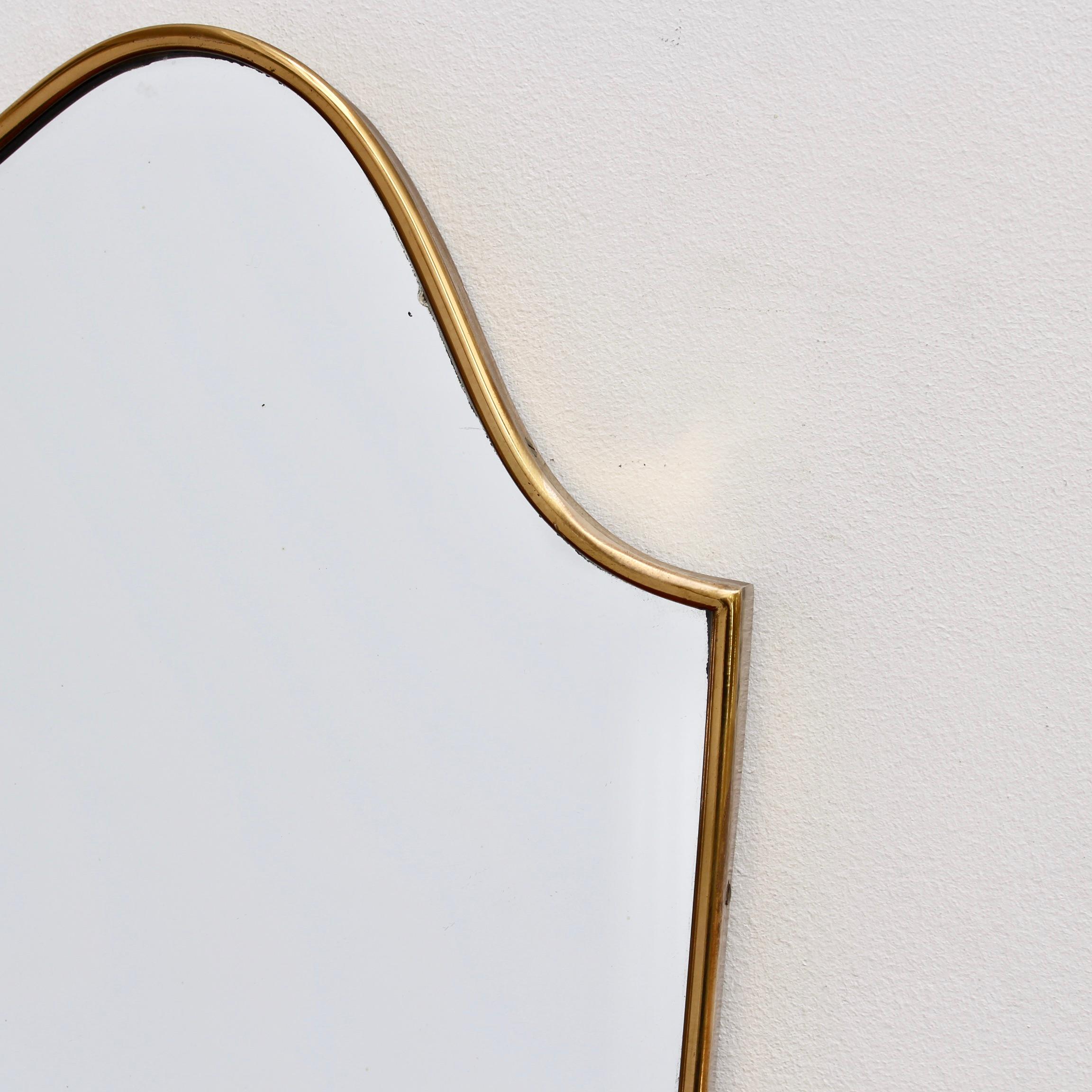 Midcentury Eared Crest-Shaped Italian Wall Mirror with Brass Frame, circa 1950s 1