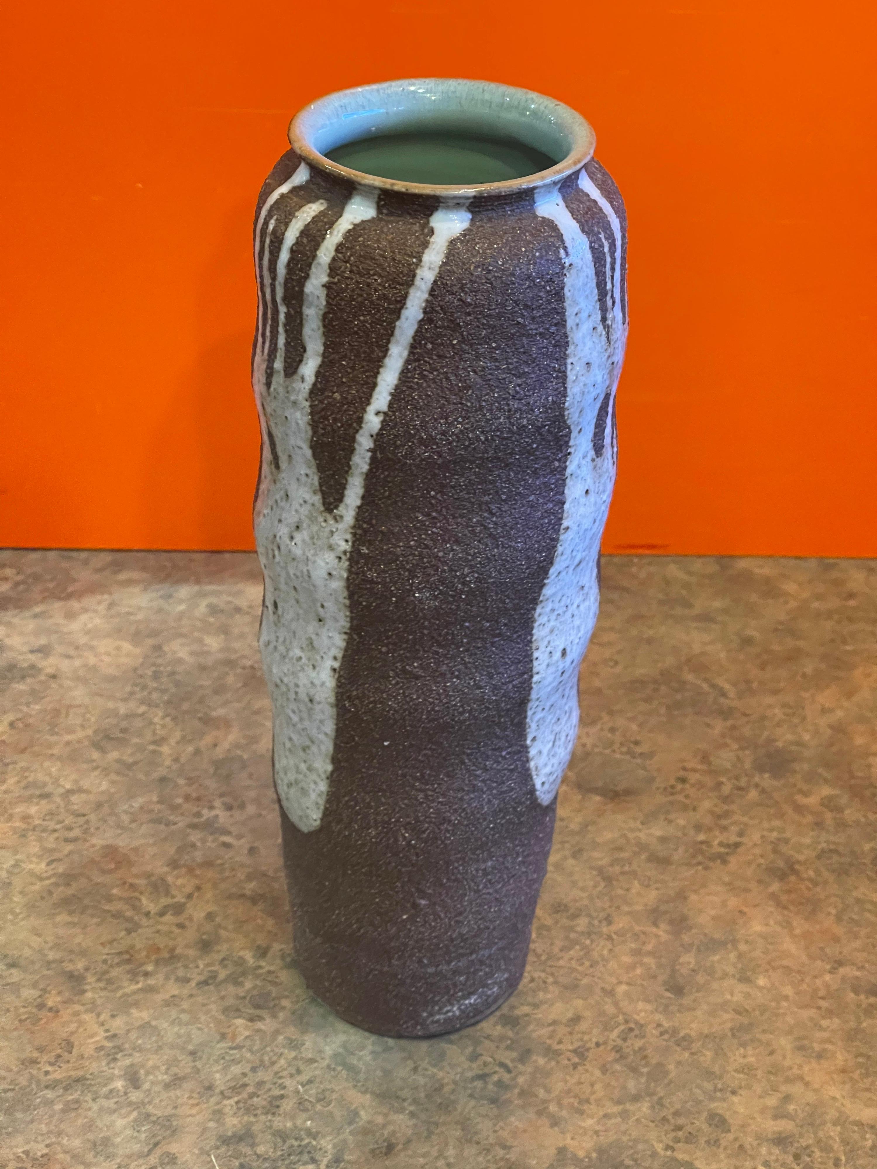 Japanese Mid-Century Earthenware Pottery Vase with Drip Glaze For Sale