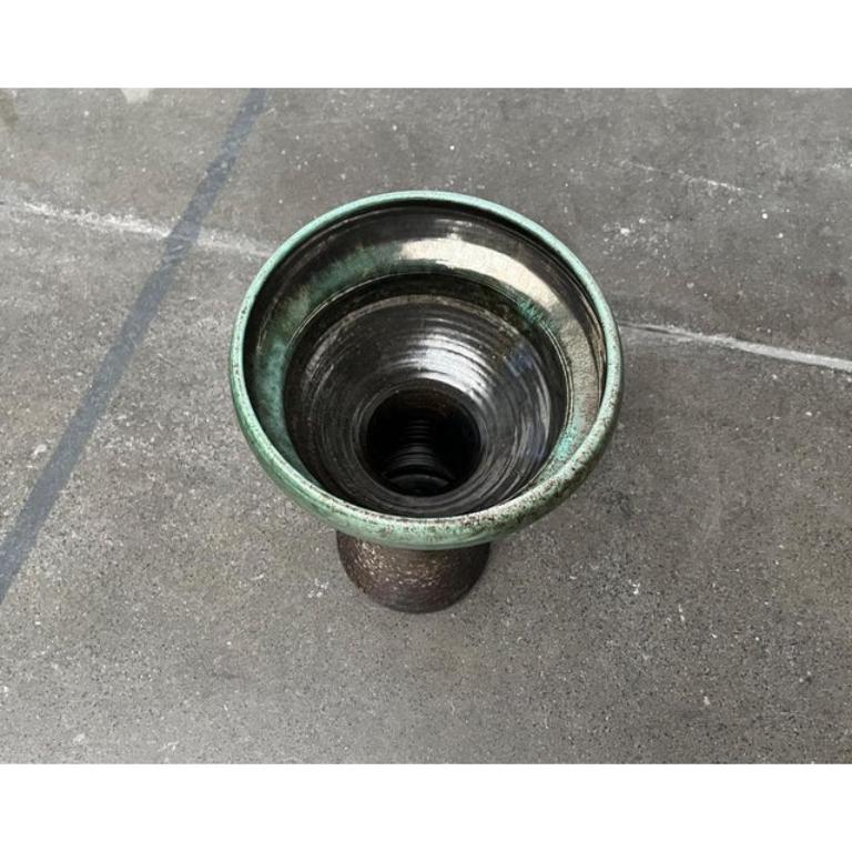 Brutalistische Studio Pottery Bodenvase aus der Mitte des Jahrhunderts, 1960er Jahre im Angebot 5