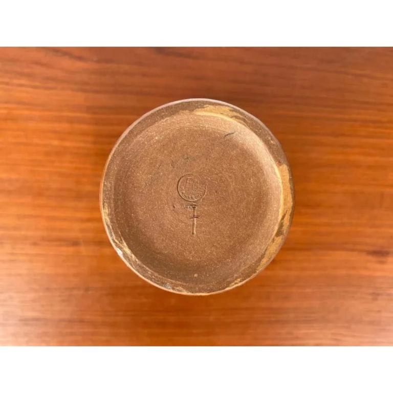 Vaso in Studio Pottery della DDR della metà del secolo scorso di Erhard Goschala, anni '60 in vendita 4