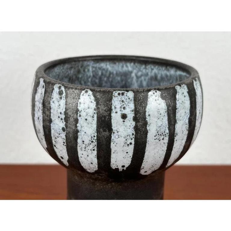 Ceramica Vaso in Studio Pottery della DDR della metà del secolo scorso di Erhard Goschala, anni '60 in vendita