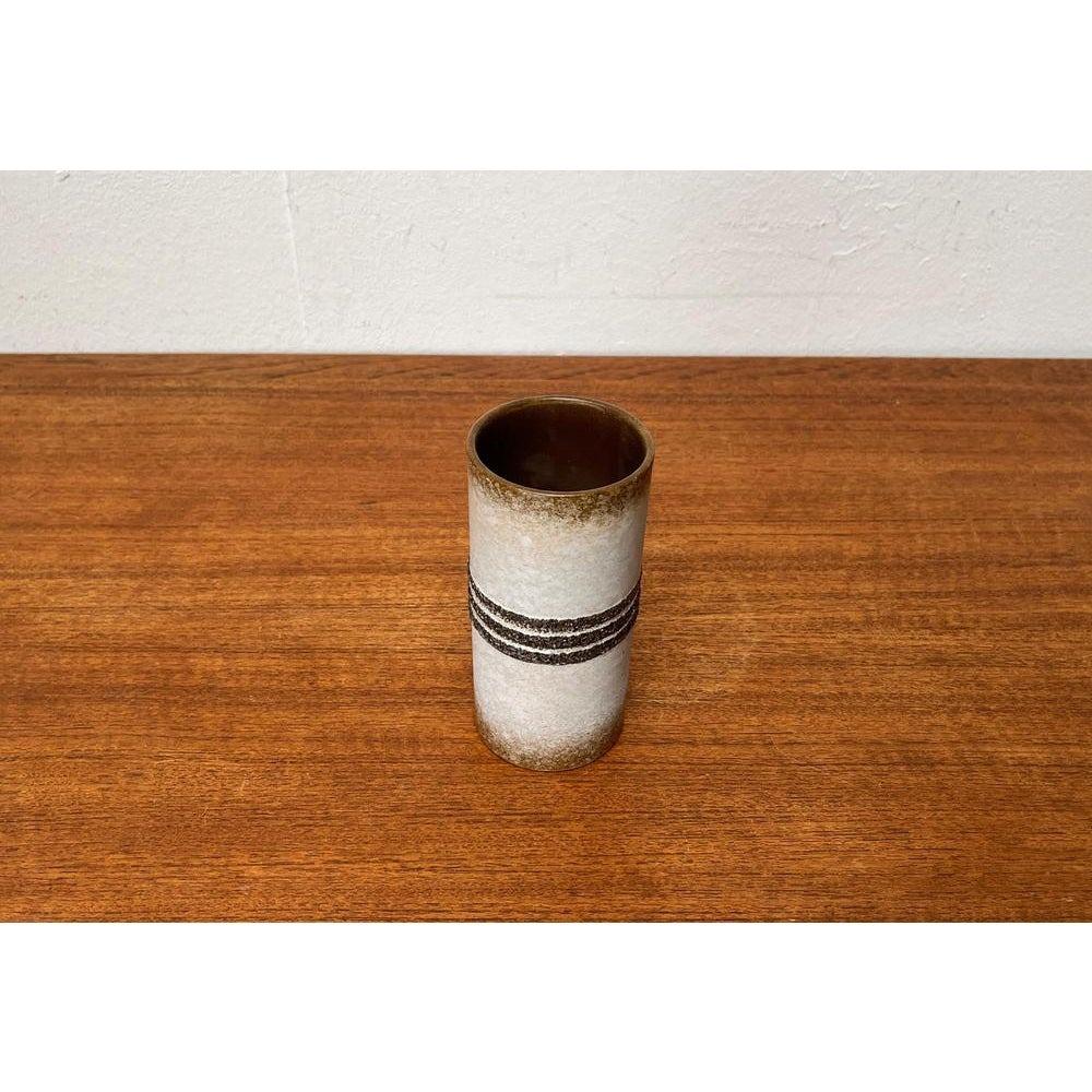 Vaso in ceramica della DDR orientale di metà secolo di Strehla Keramik, anni '60 In condizioni ottime in vendita a Hamburg, DE