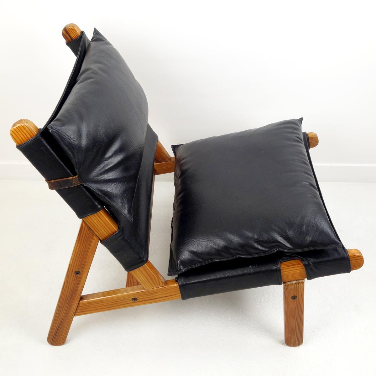 leather pillow chair
