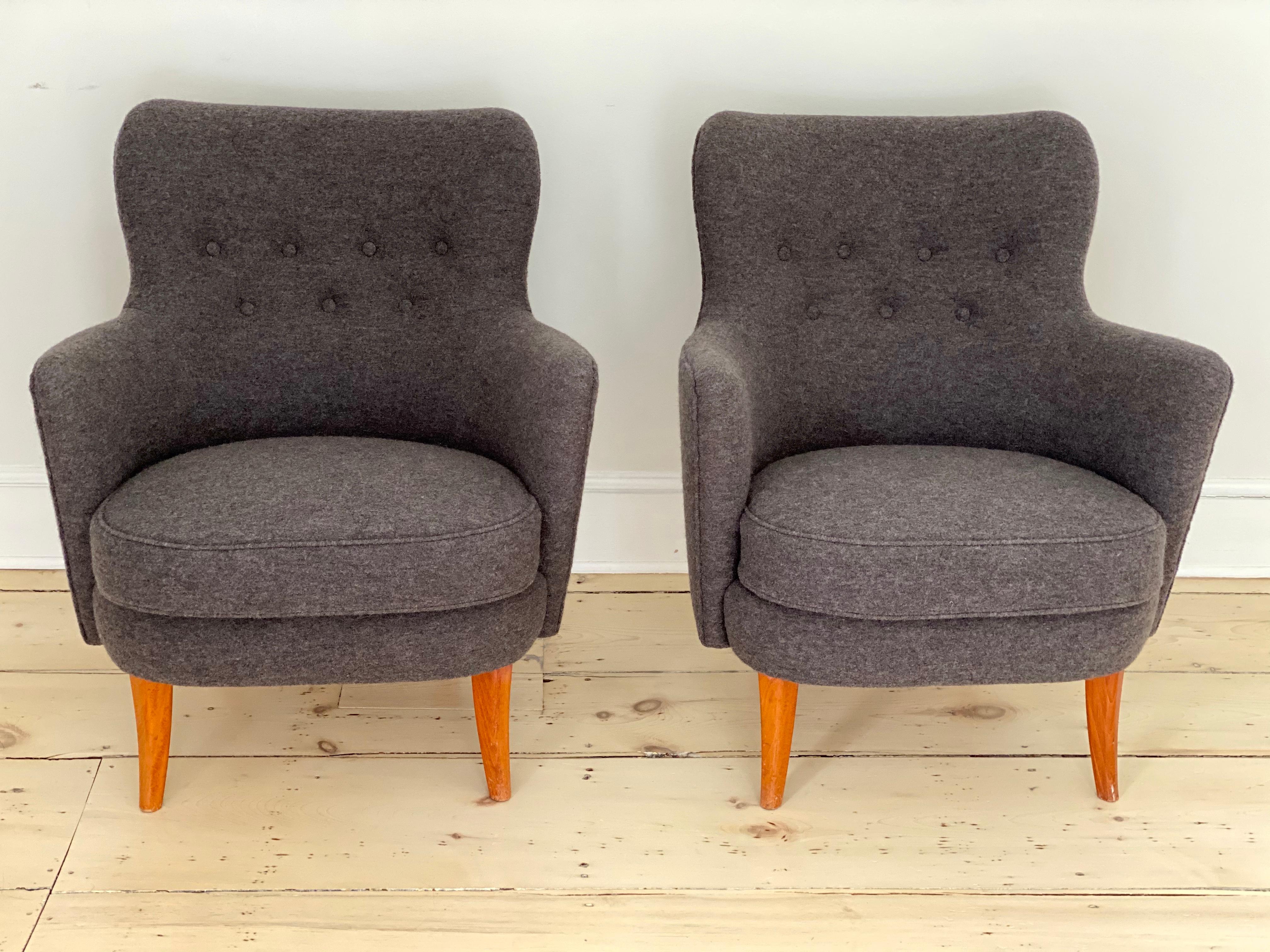 Midcentury easy chairs attributed to Carl Malmsten
Newly reupholstered in brown/grey wool with beech legs

Measures: Height 32