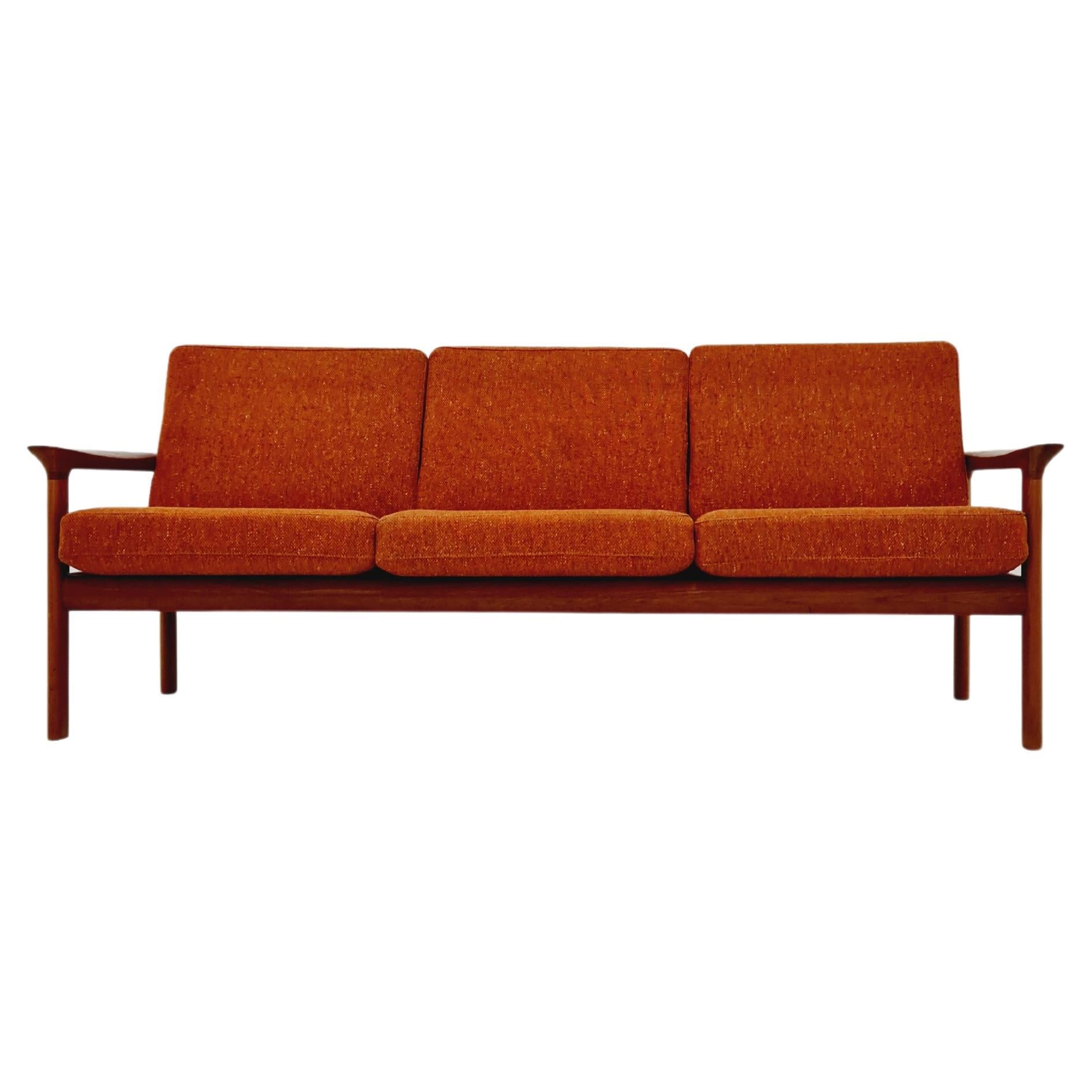 Mid century easy lounge couch by Sven ellekaer for komfort teak 