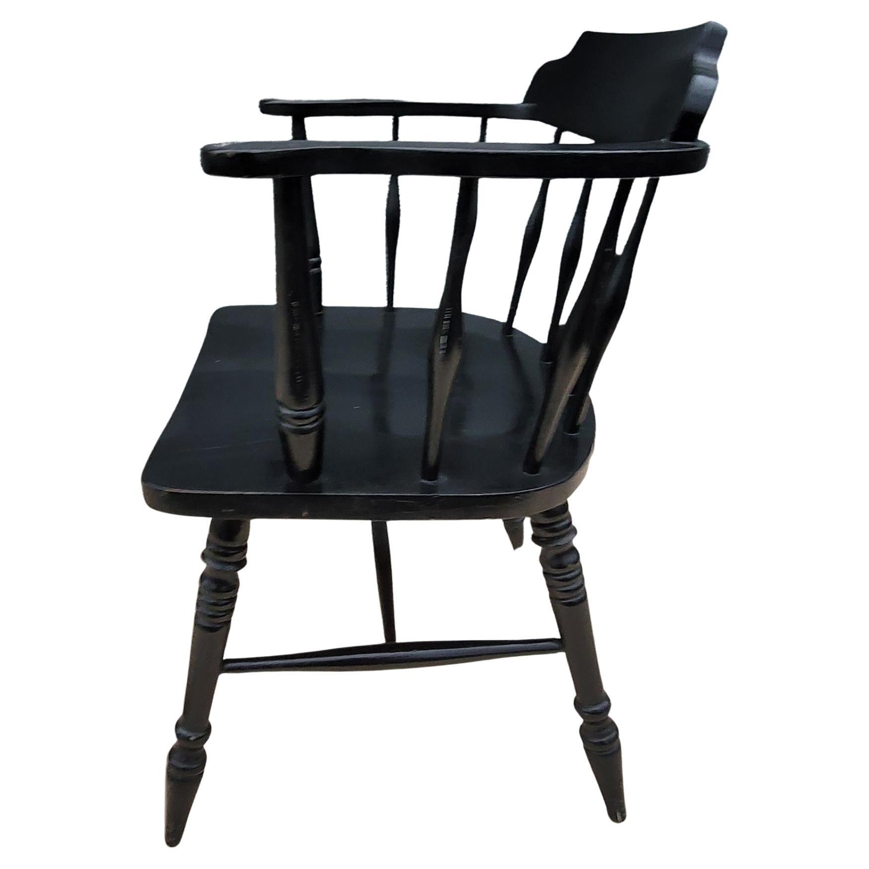 20th Century Mid-Century Ebonized Oak Lowback Windsor Chair For Sale