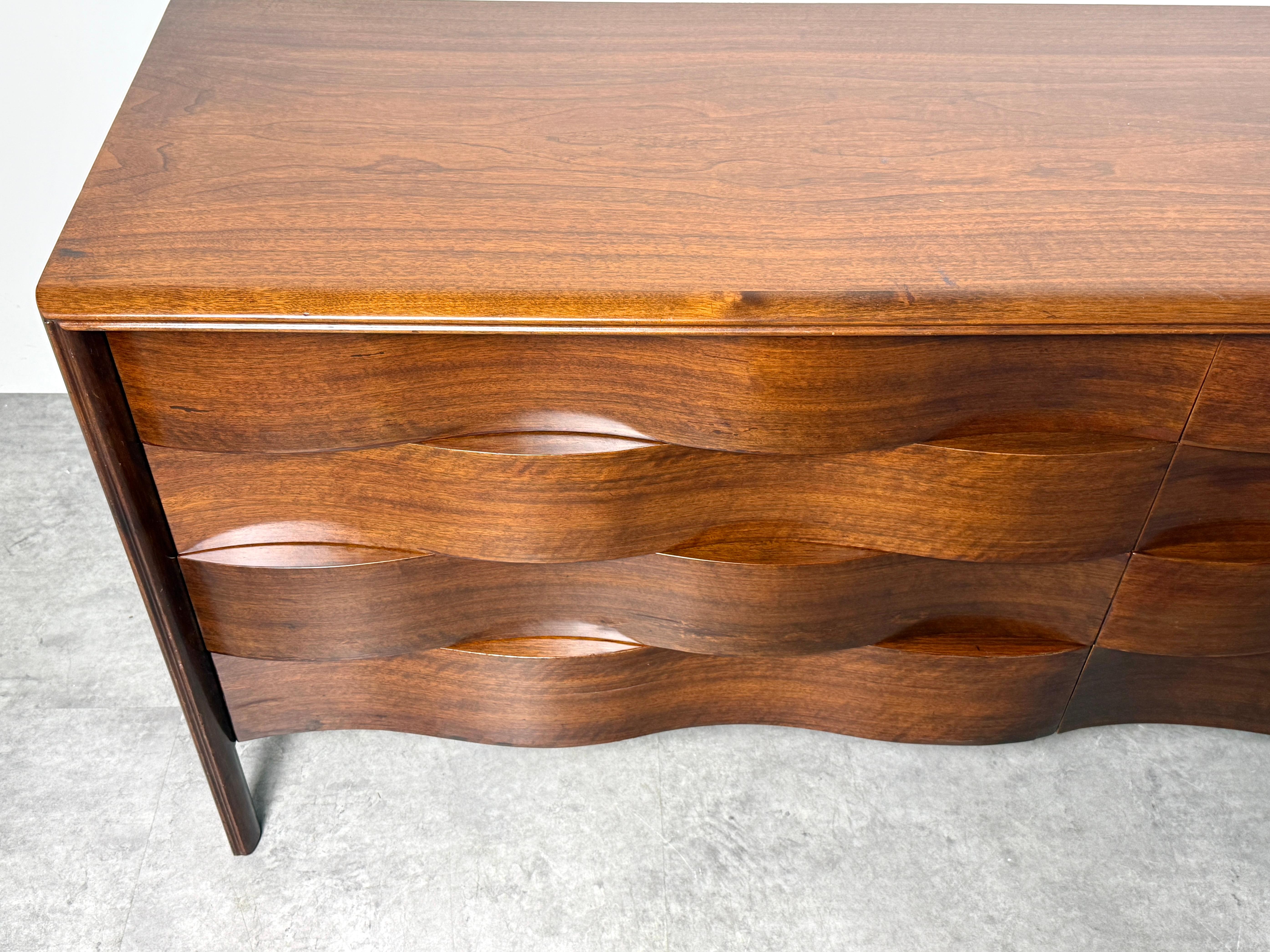Mid Century Edmond J Spence Wave Front Eight Drawer Dresser Cabinet Sweden 1950s 3