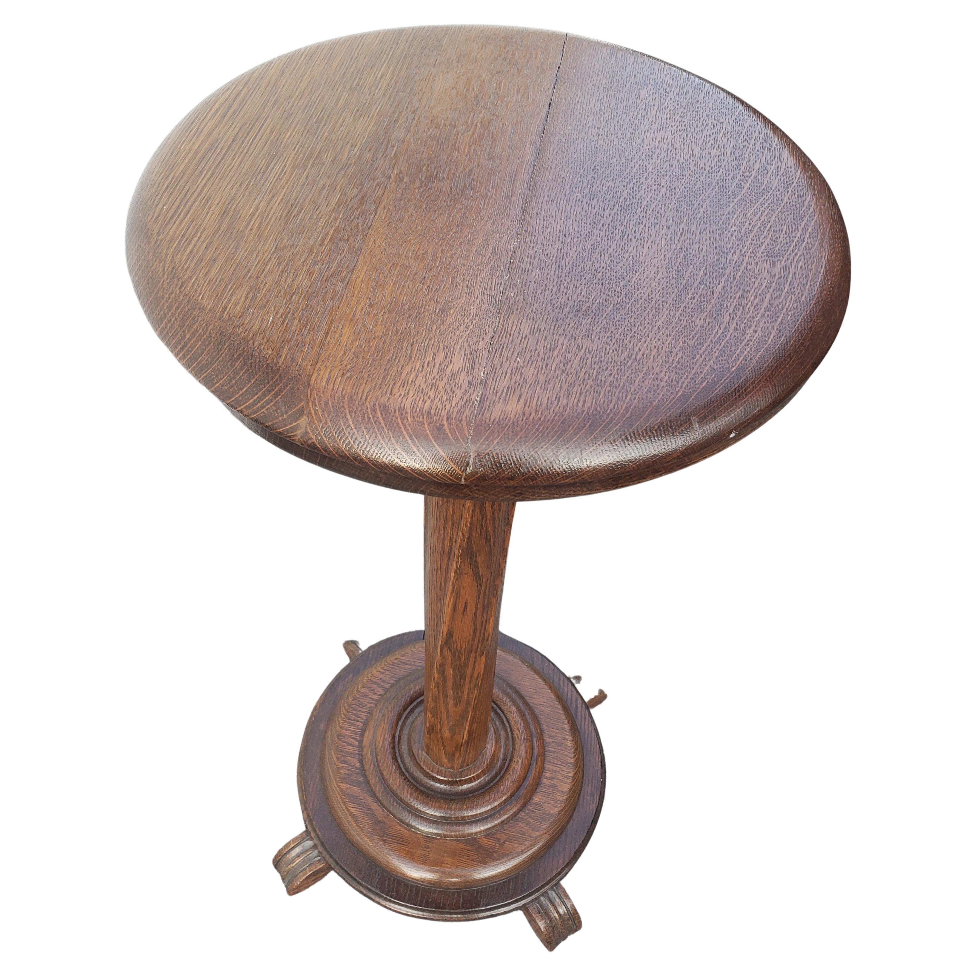 Edwardian Mid-Century Edwadian Style Stained Solid Oak Pedestal Plant Stand For Sale