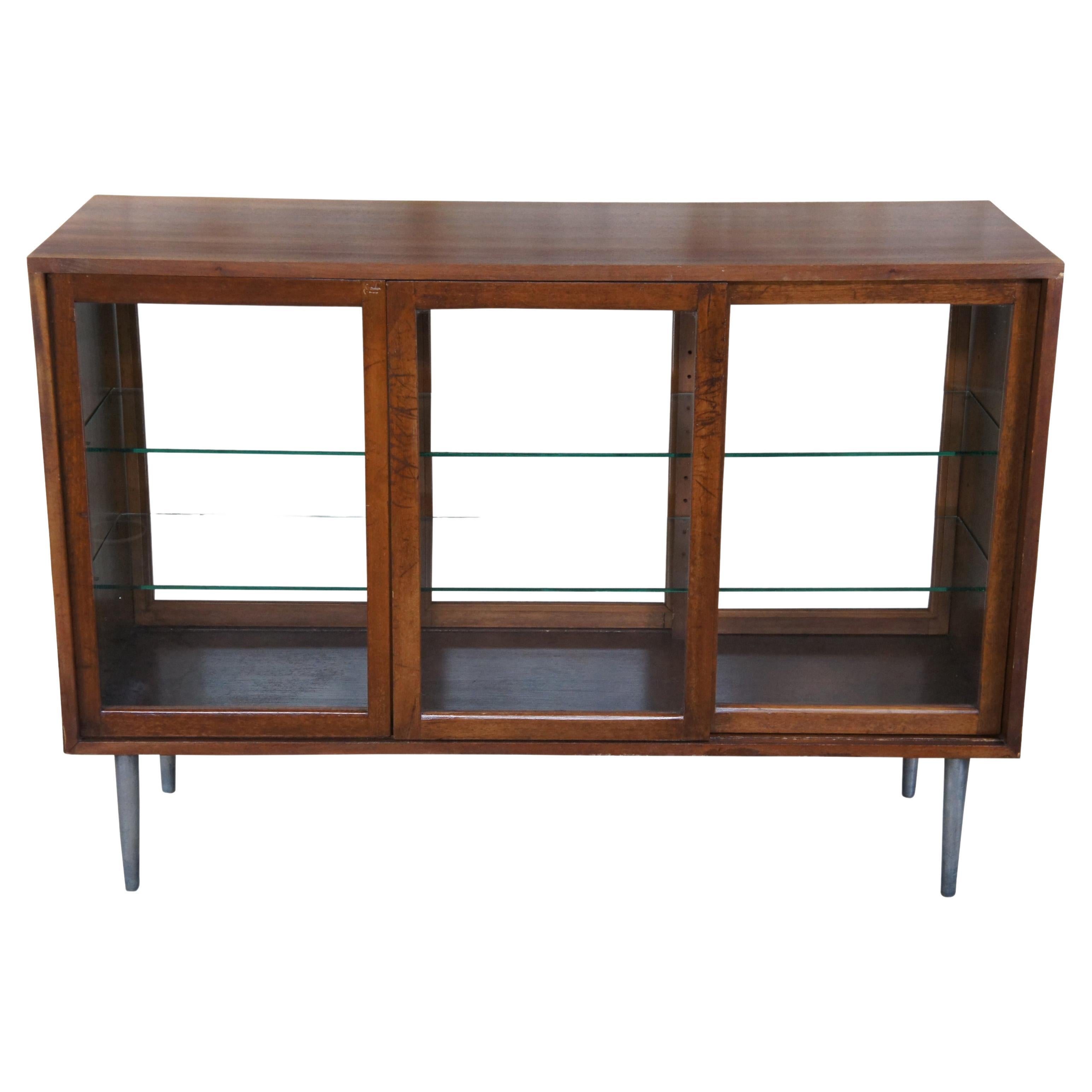 Midcentury Edward Wormley Dunbar Walnut Showcase Curio Display Cabinet Bookcase