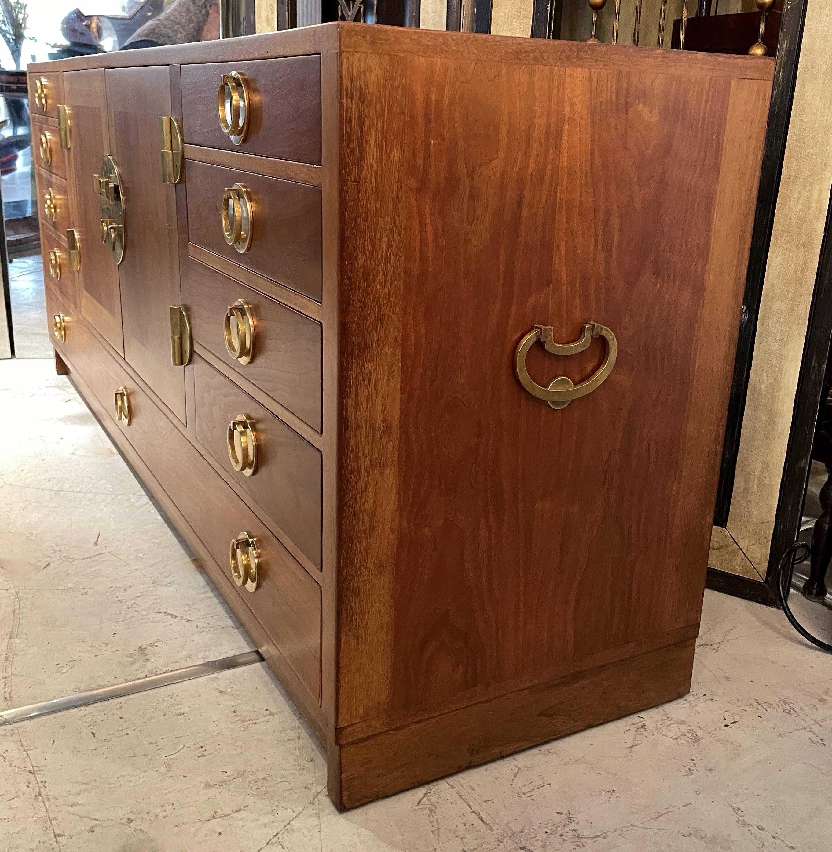 Mid-Century Edward Wormley for Dunbar Credenza with Brass Hardware For Sale 1