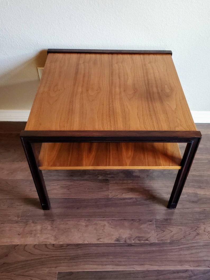 Mid-Century Modern Mid-Century Edward Wormley for Dunbar Furniture Occasional Table For Sale