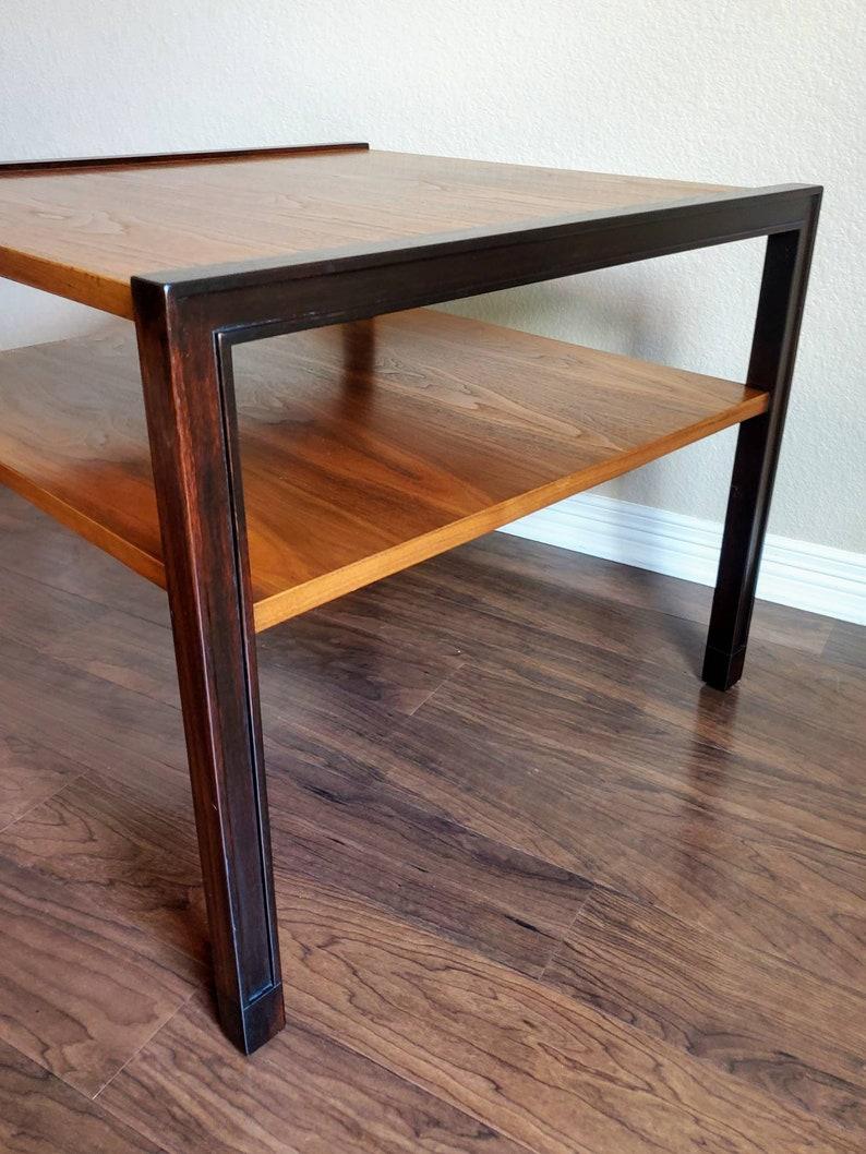 Mid-Century Edward Wormley for Dunbar Furniture Occasional Table For Sale 1