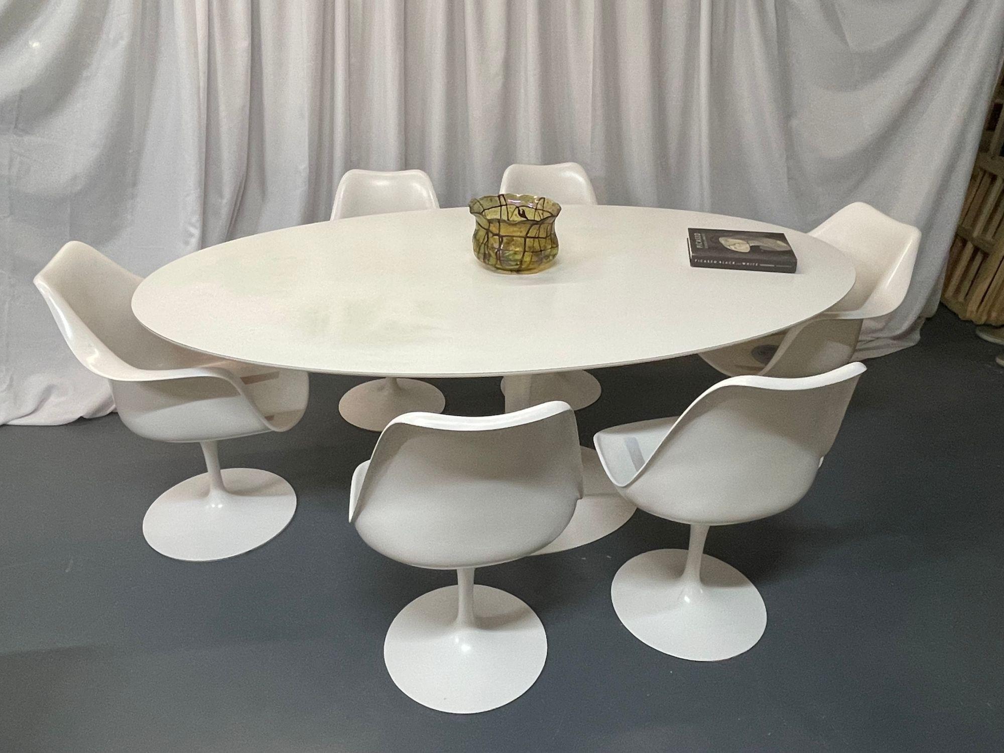 Mid-Century Modern Mid Century Eero Saarinen for Knoll Dining Table, Six Chairs, Refinished
