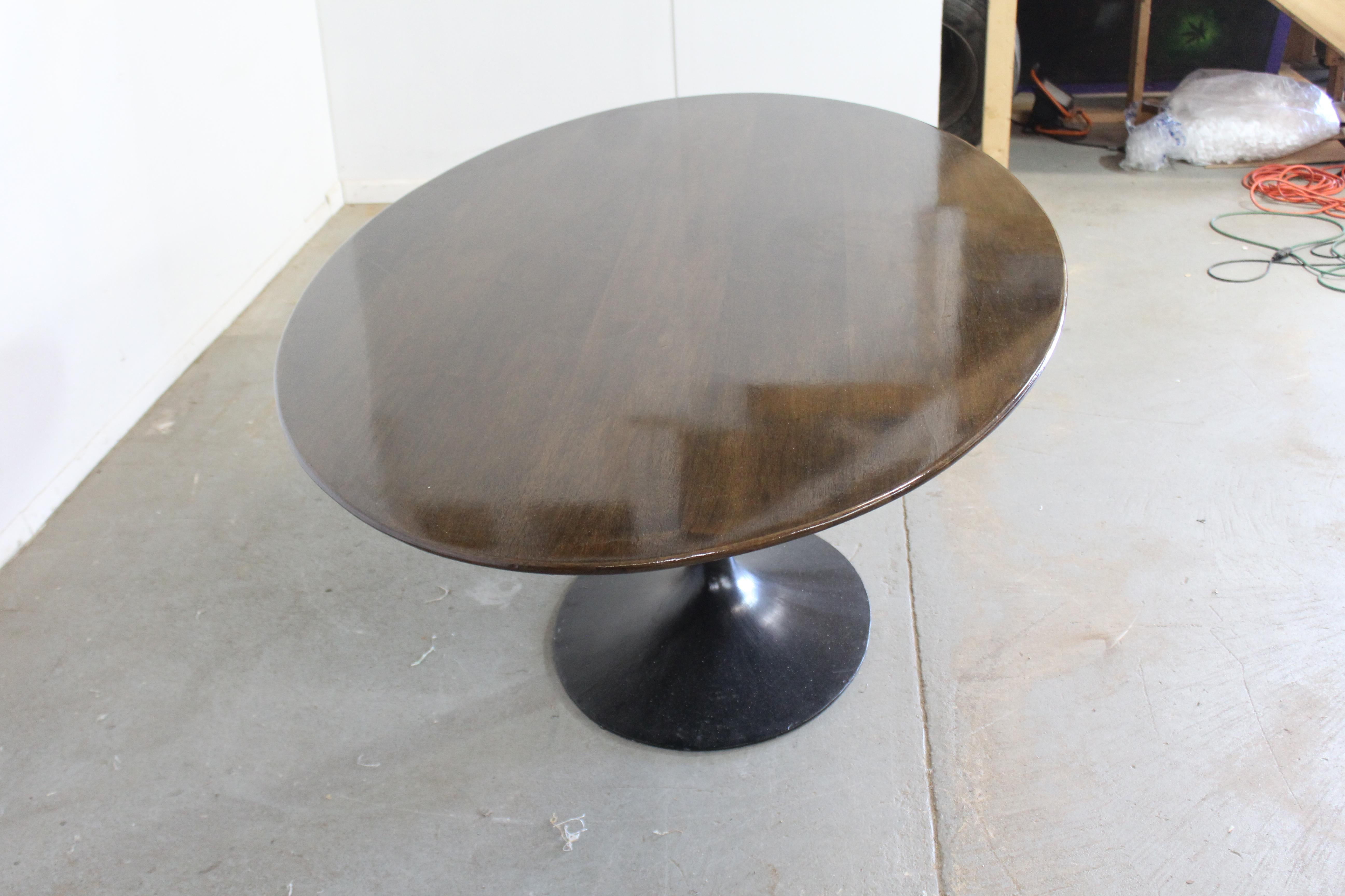 Mid-Century Modern Mid-Century Eero Saarinen-Style Tulip Walnut Oval Dining Table   